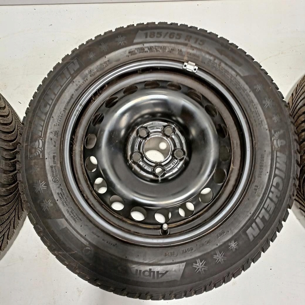 Koła 5x100 15 Vw Polo VI 2G Michelin 8mm (E4342) Producent felg Volkswagen OE