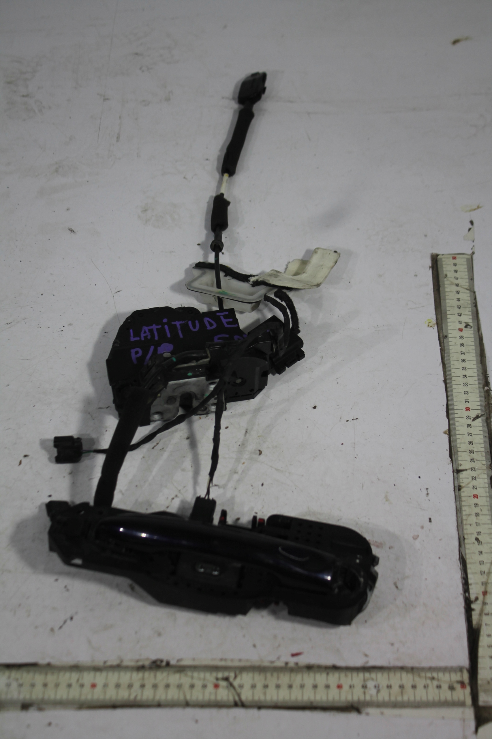 lock handle right front 5PIN RENAULT LATITUDE 10