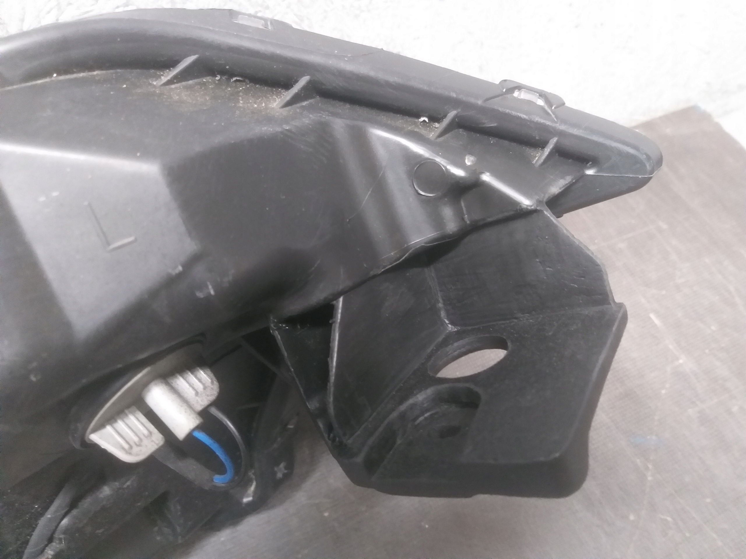 light front left MITSUBISHI OUTLANDER III 3 15-18 FULL LED 4BX15 8301C9-95