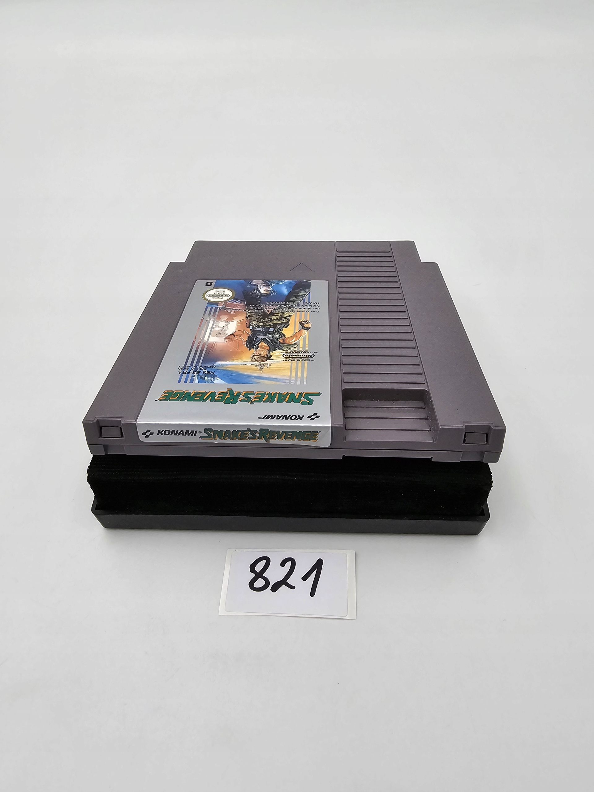 NINTENDO NES SNAKE'S REVENGE ORYGINAŁ Producent Nintendo