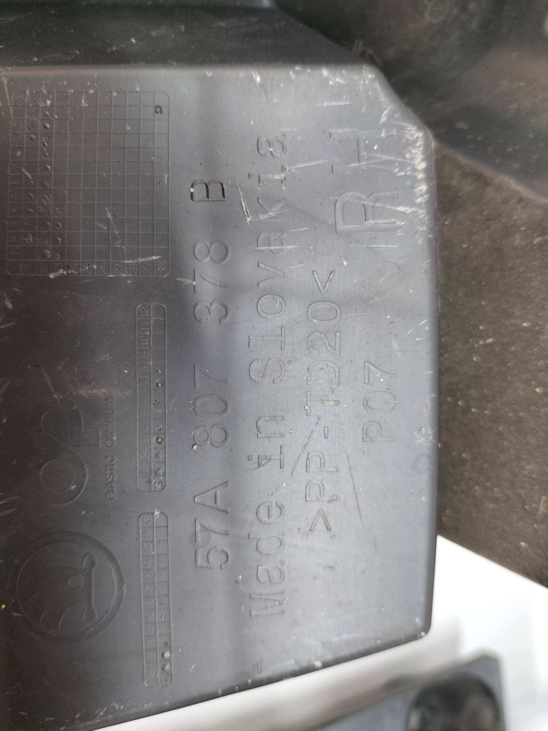 bumper bracket rear part KOMPLET Skoda Karoq and (2017-)