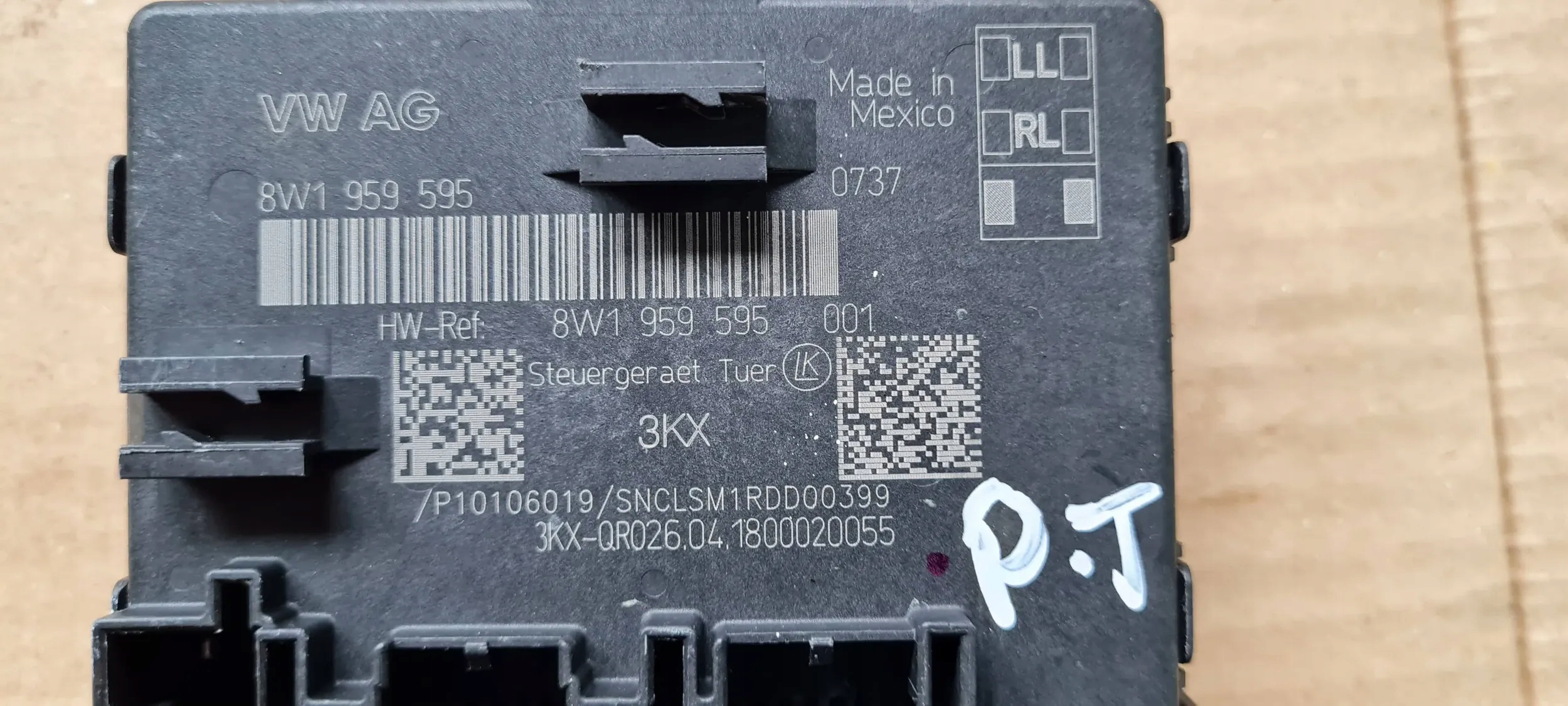 SQ5 Q5 80A module control unit door rear part 8W1959595