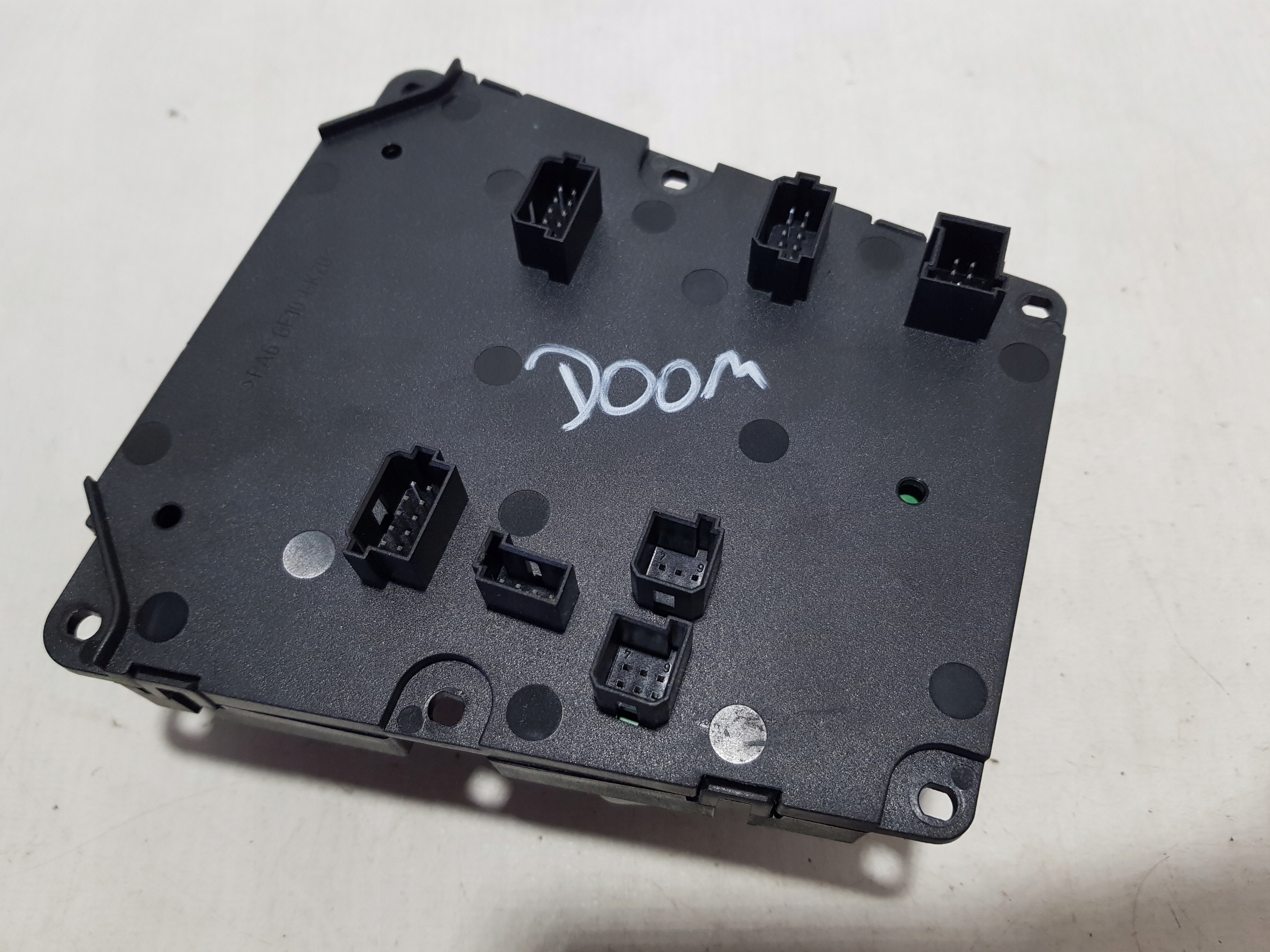 PANEL modul dach der Spiegel MERCEDES SL R230 W230 2308214051