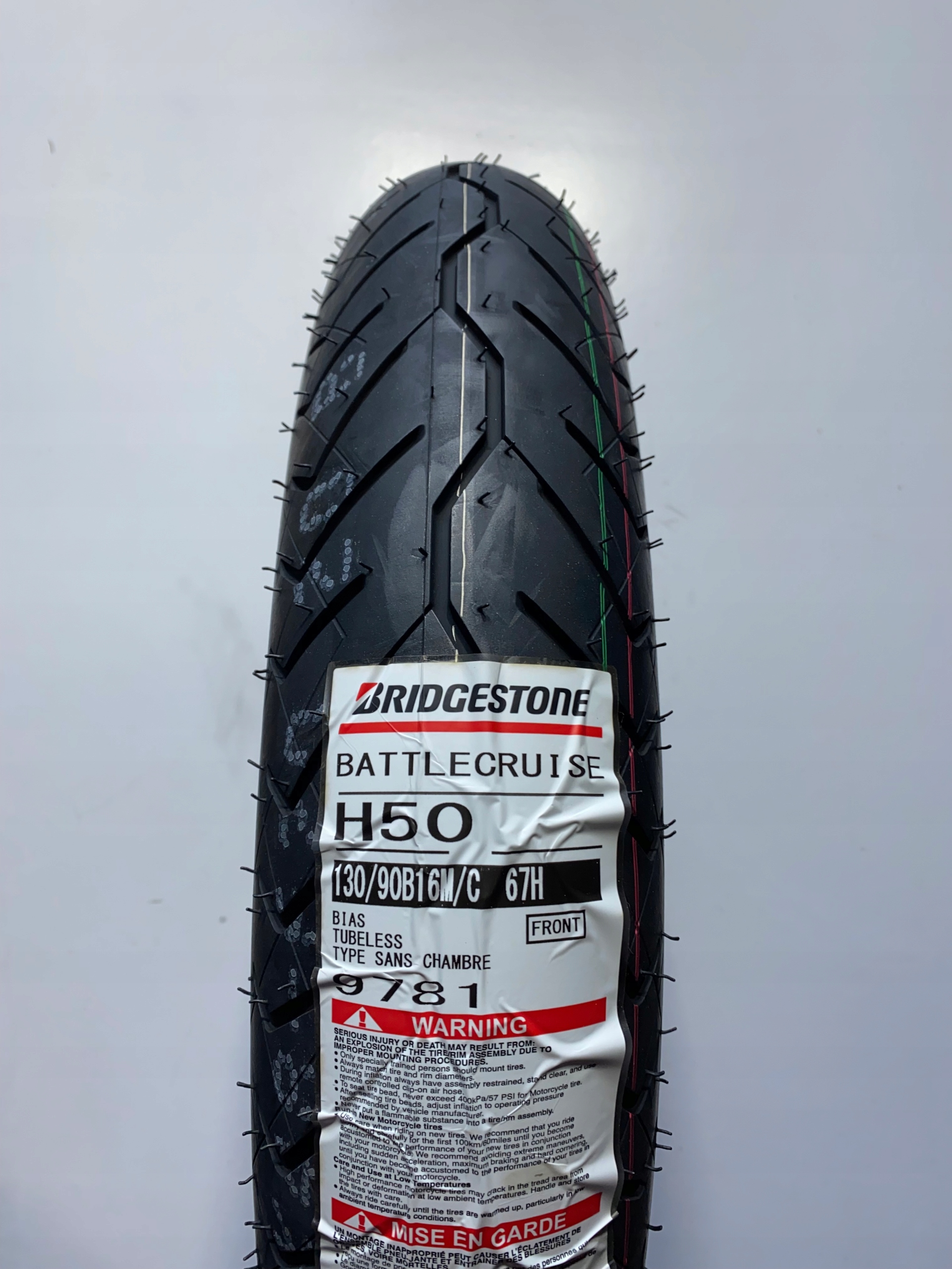 Шины Bridgestone H50 BATTLECRUISE 130/90/16 передние