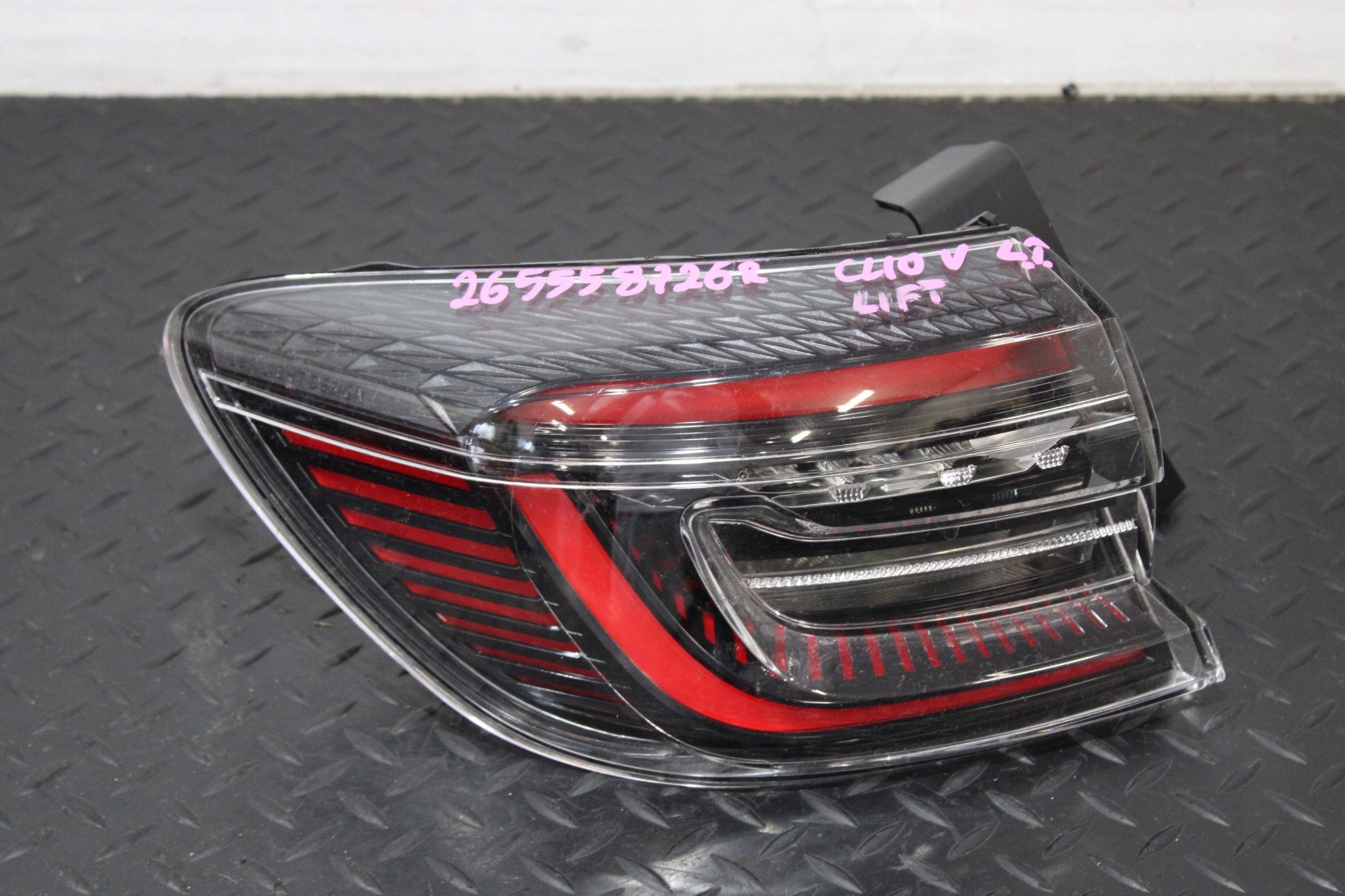 light left rear part left rear RENAULT CLIO V 5 LIFT 265558726R