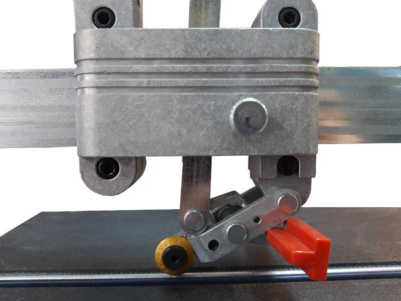 KAUFMANN MASZYNKA DO PŁYTEK PRO 920mm + 2x KÓŁKO Rodzaj przecinarka stolikowa