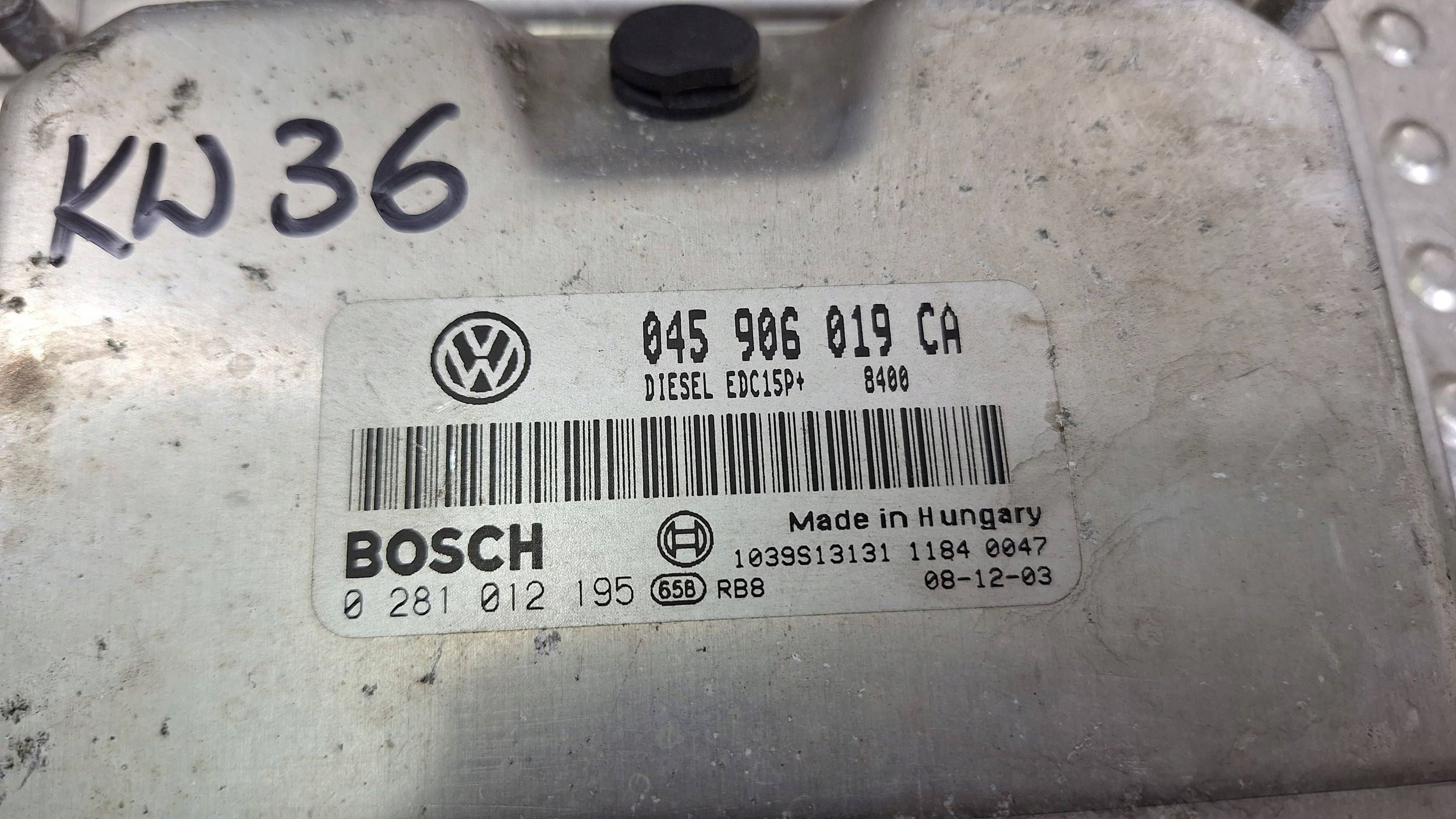 computer control unit of the engine 045906019CA 0281012195 VW POLO IV 1.4 TDI