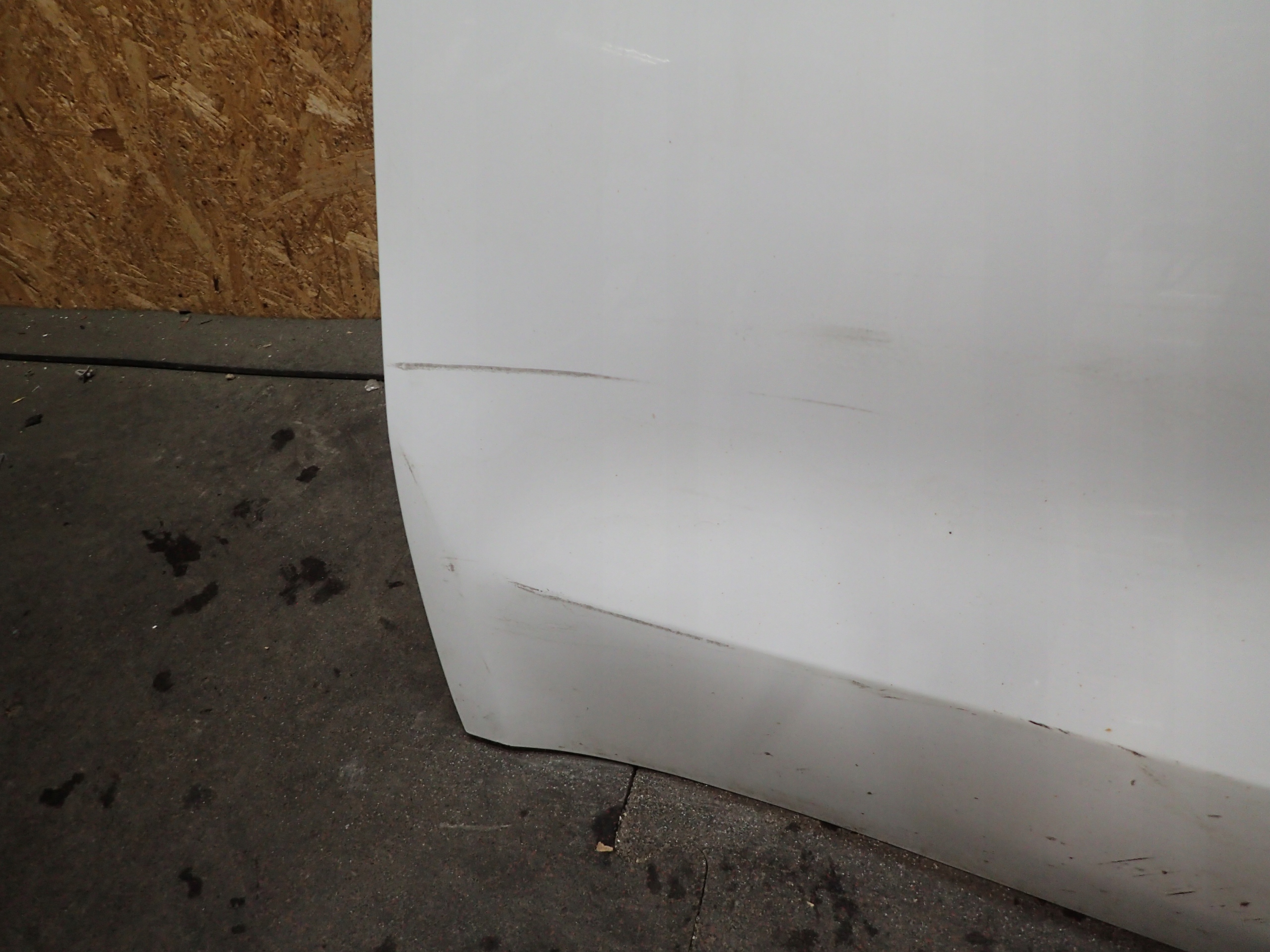 DOOR FRONT LEFT KIA SPORTAGE 15