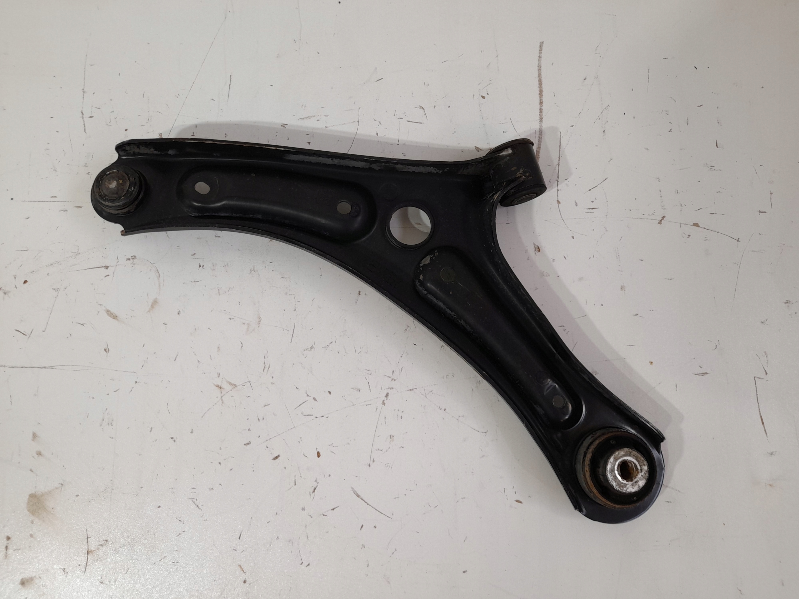FORD ECOSPORT arm front right GN15-3042-BA (Q108)