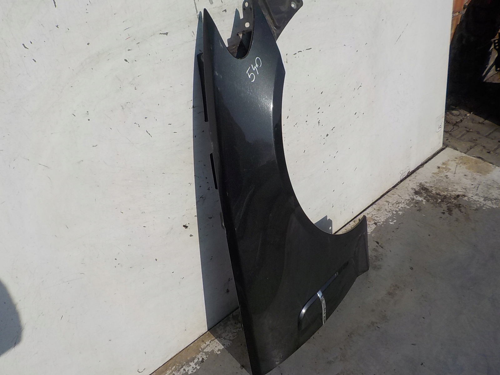 540 JAGUAR XF X250 fender right front front