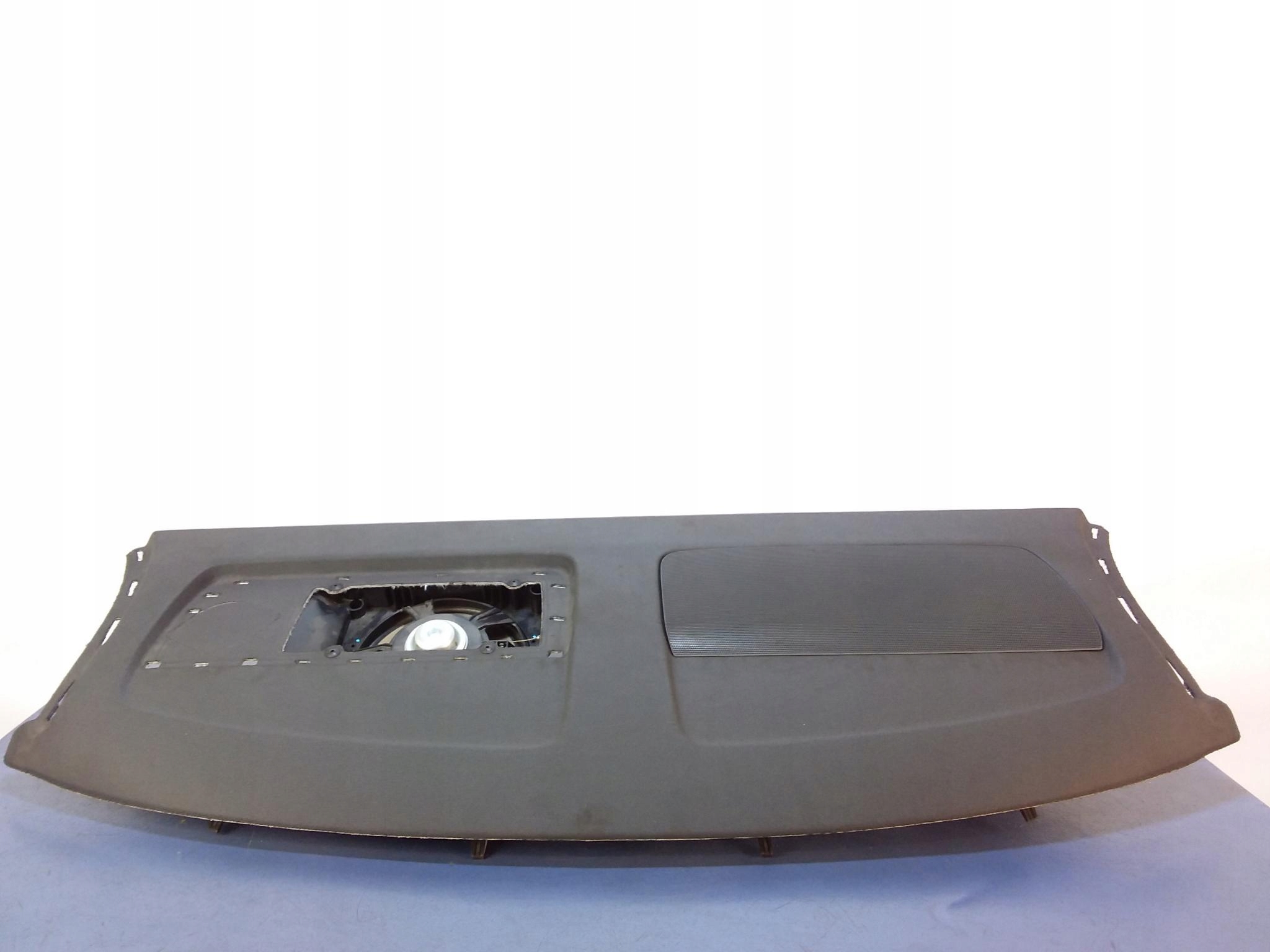 AUDI A4 B8 седан полка багажника 8K5863411