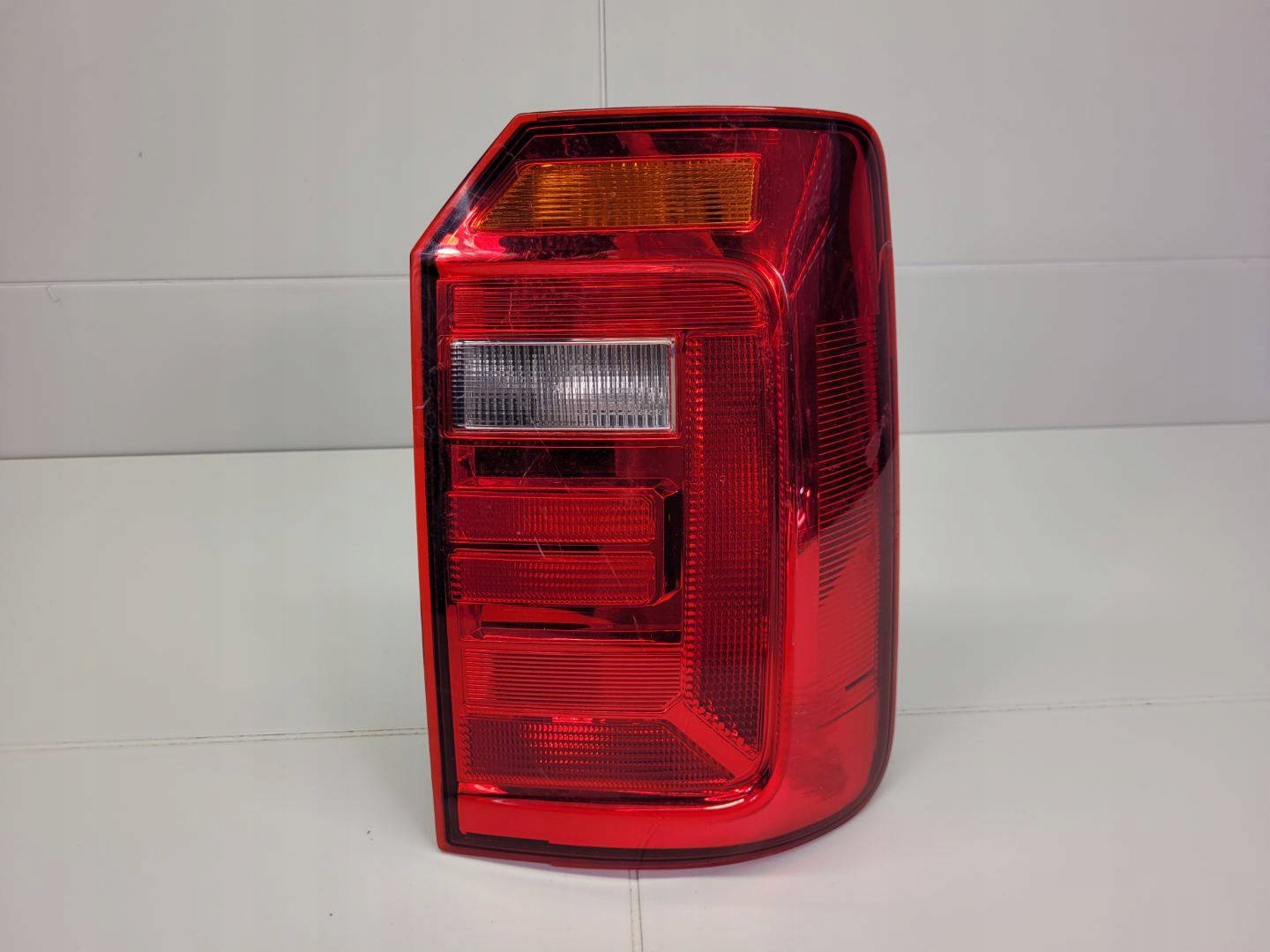 light rear right side Volkswagen Caddy 4 2016 2K1945096M