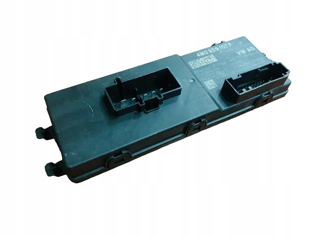 Модуль кришки багажника AUDI Q7 4m 4M0959107F