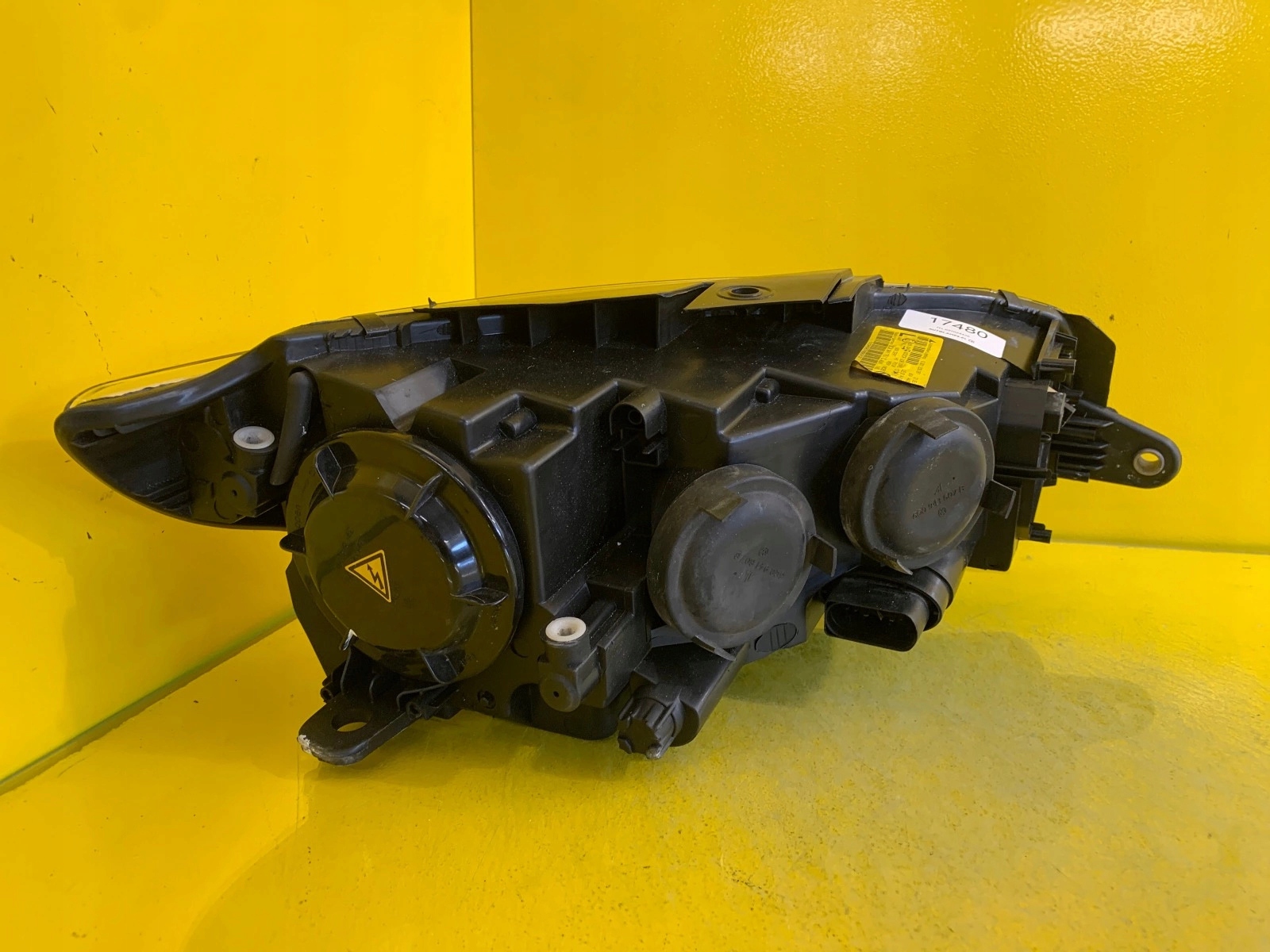 LIGHT LEFT XENON VW PASSAT CC 3C8 08-12 3C8941751C