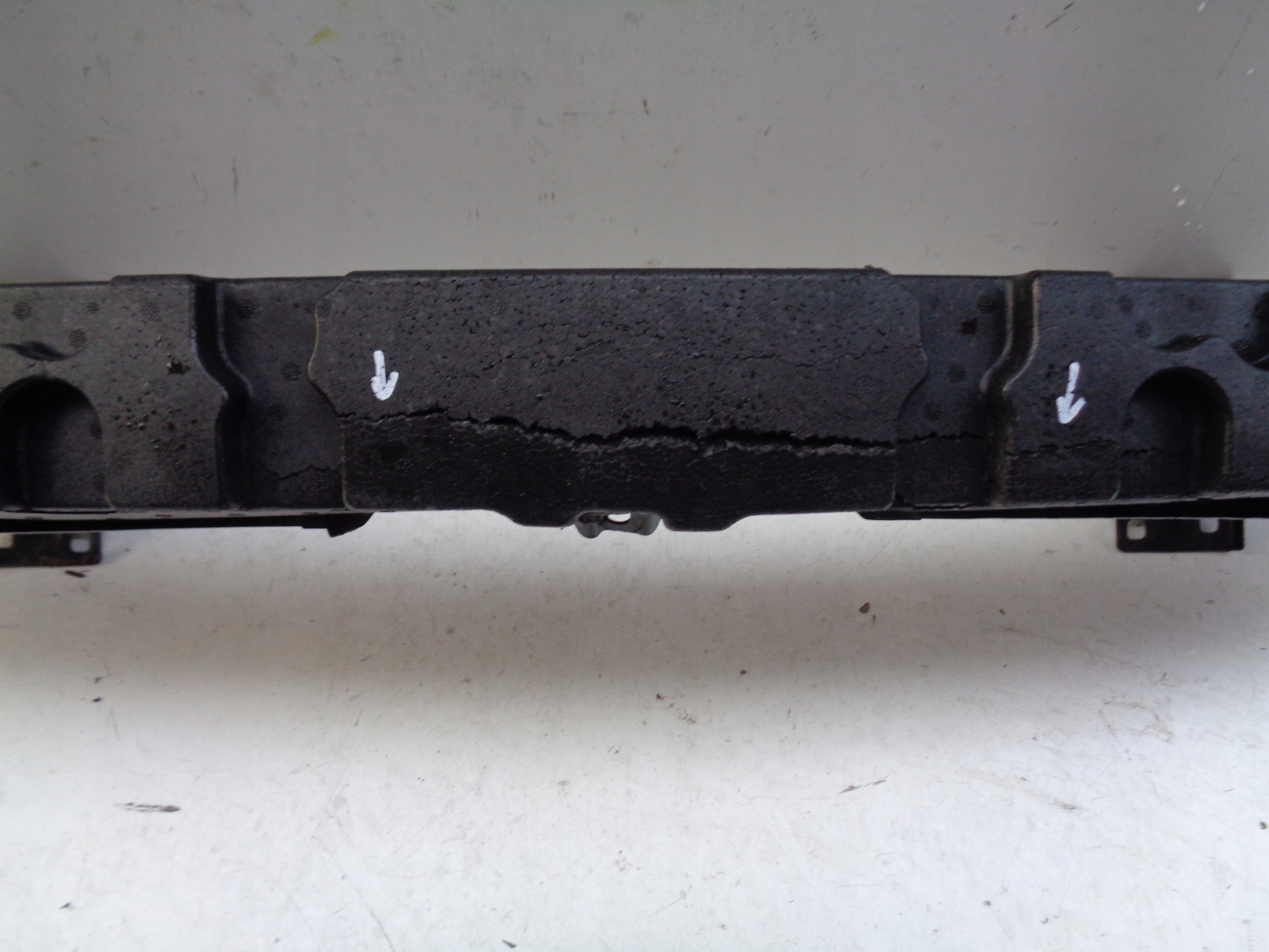 TRAVERSA paraurti Anteriore BMW 3 E90 E91