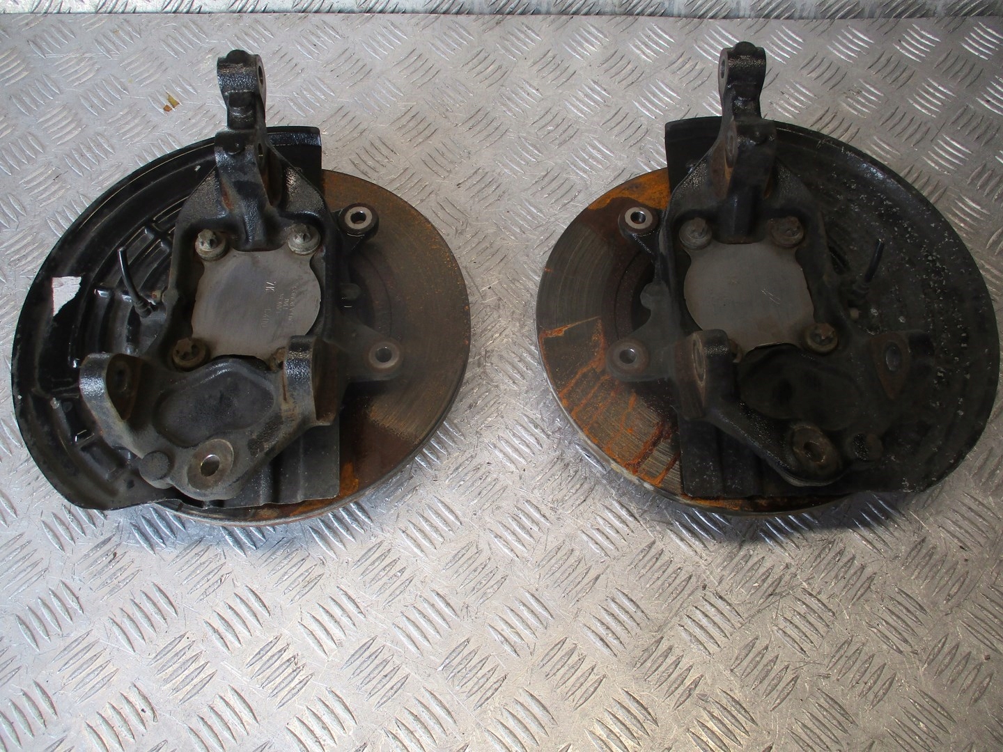 swing JEEP RENEGADE 1,6D 18R rear part left
