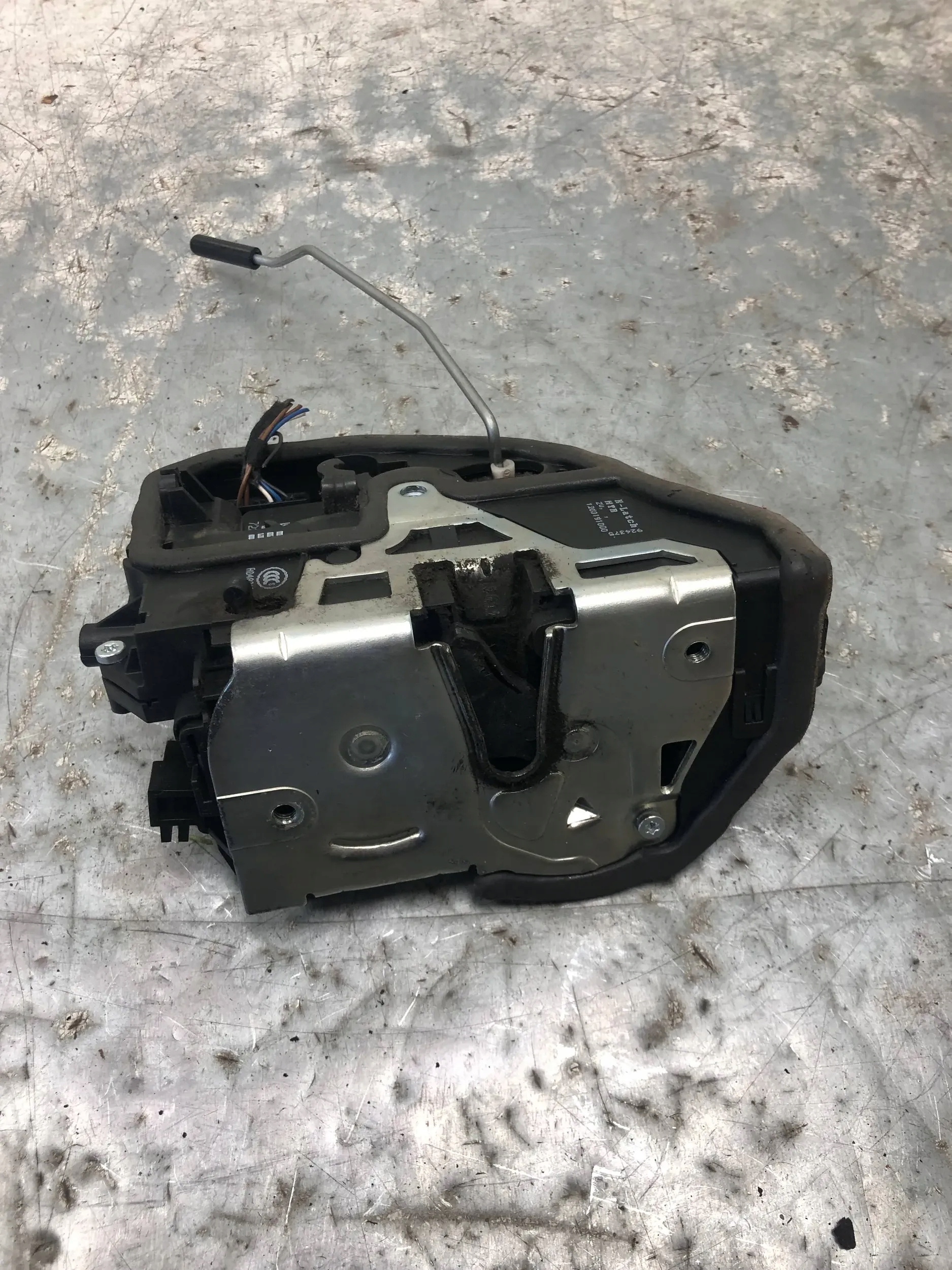 lock door right rear part BMW X1 E84