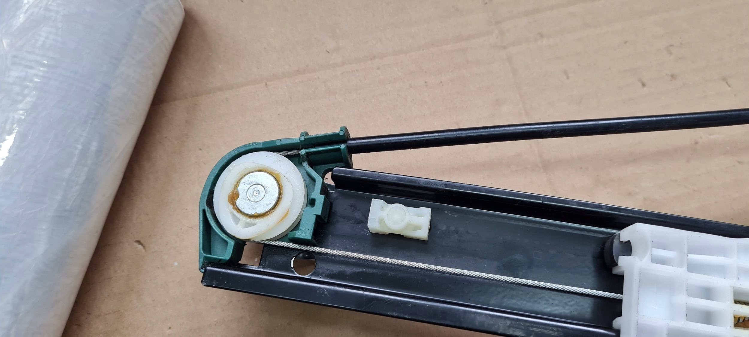 A6 C8 4K mechanism lift door windows left rear part 4K0839461
