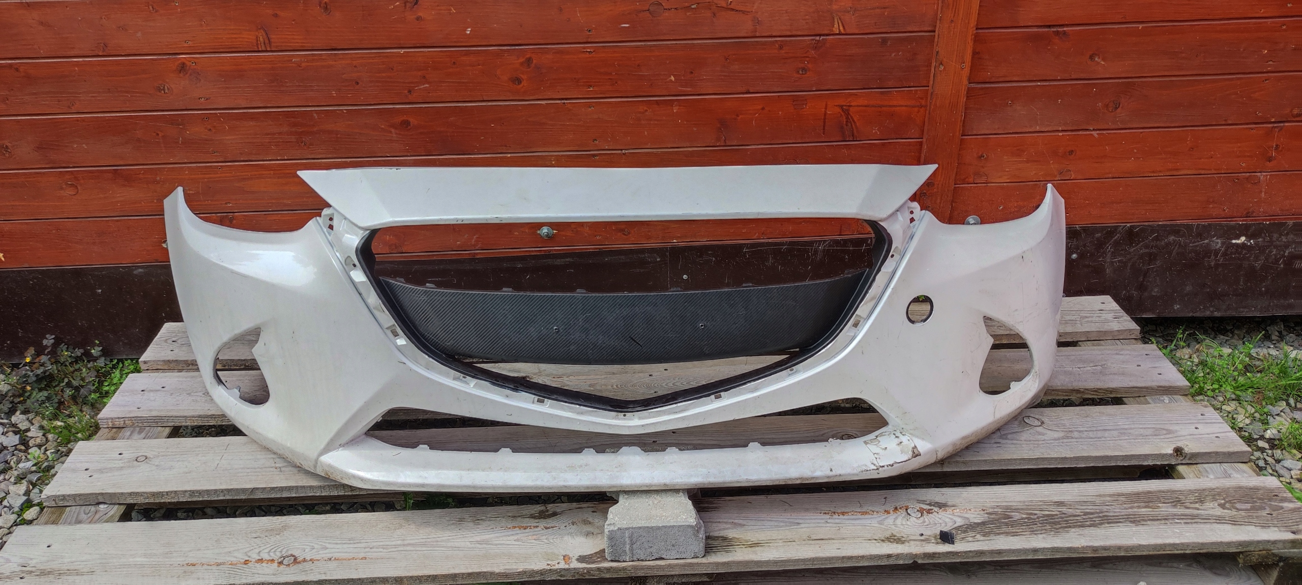 ZDERZAK PRZÓD MAZDA II 2