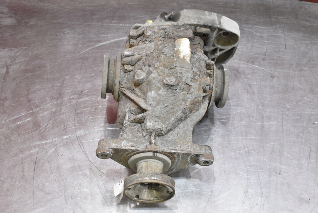 differential diff rear part rear BMW X5 E53 3.0 D 184 KM 99-03