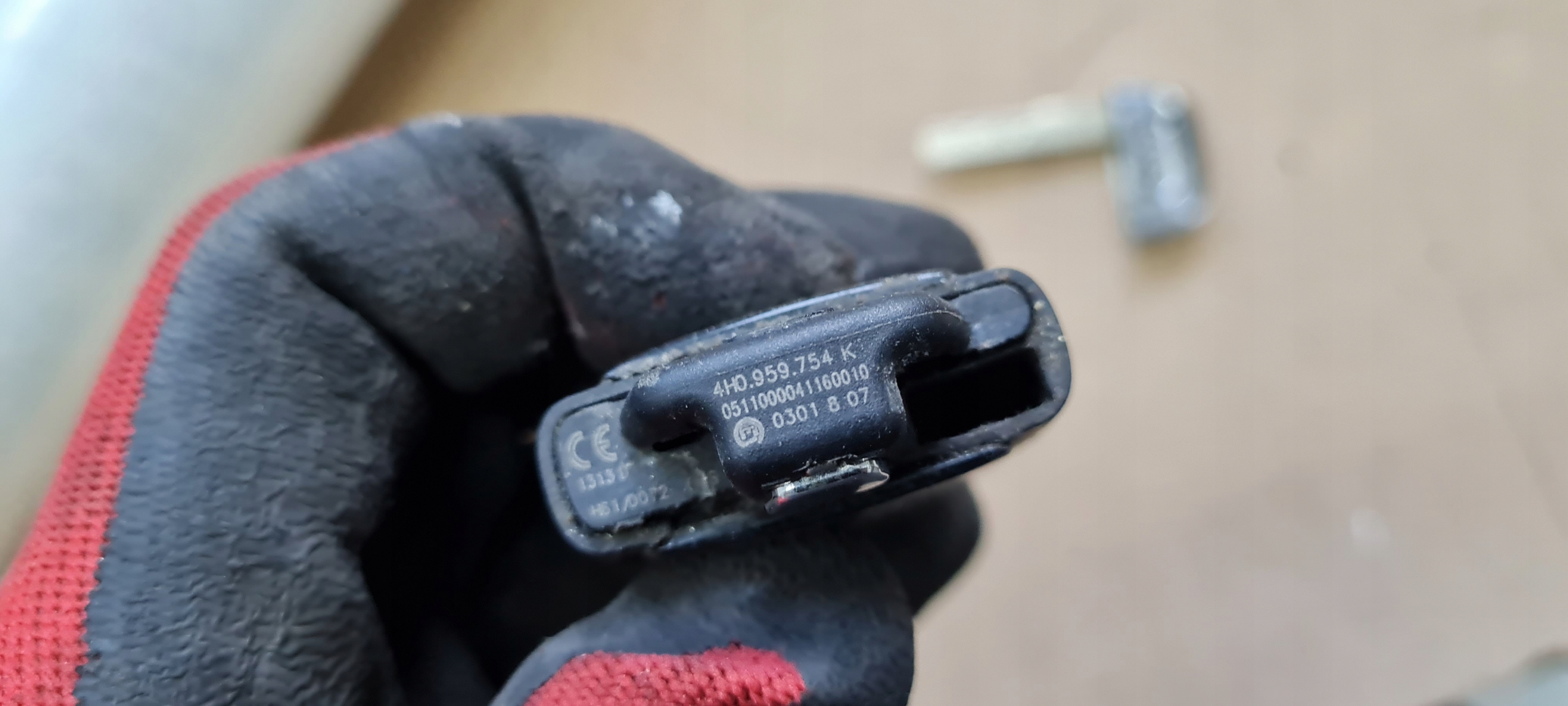 A7 4G key PILOT KEYLESS 4H0959754K AUDI A6 C7 A7 A8 D4