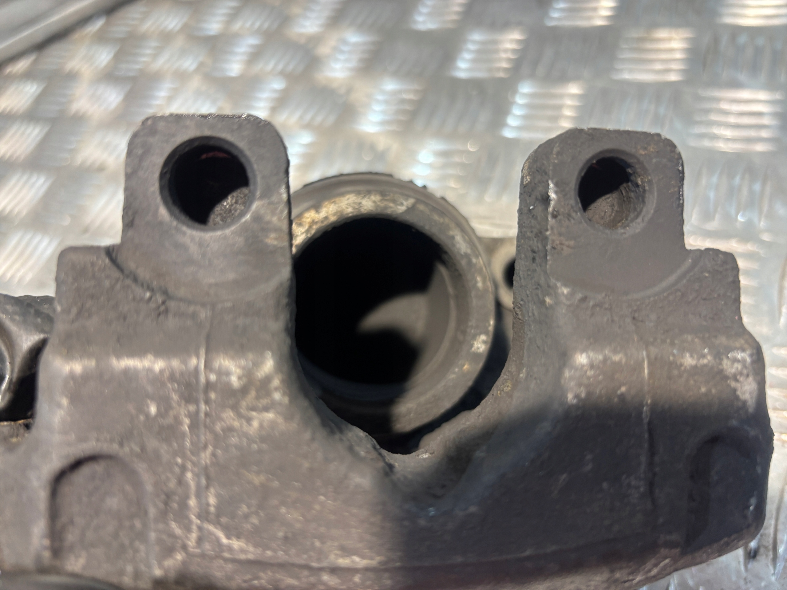 caliper brake right front BMW E39 Tournig 520i