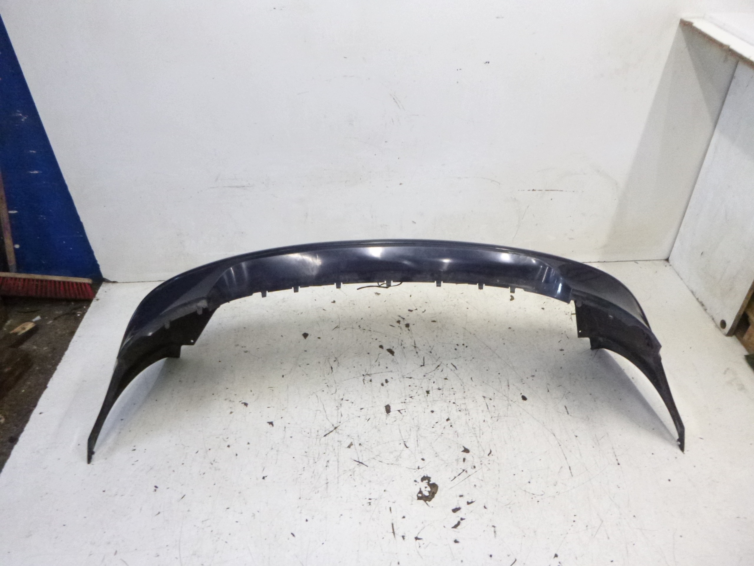 stoßstange heck hinten BMW 1 E81 E87 E82 E88 A35/5 04-11 OE