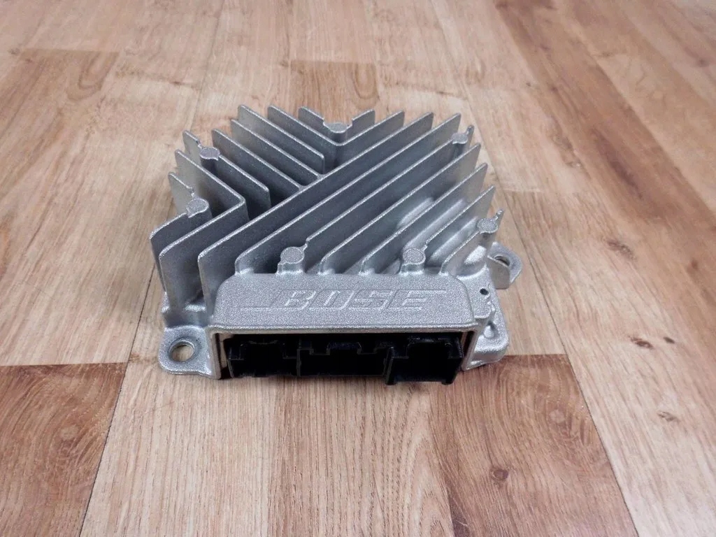 Nissan Juke e F15 AMPLIFICATORE BOSE 28061 BF10A