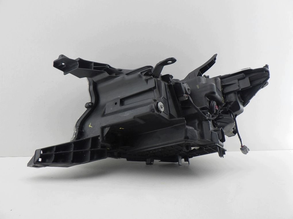 TOYOTA LAND CRUISER 150 LIFT FULL LED light right