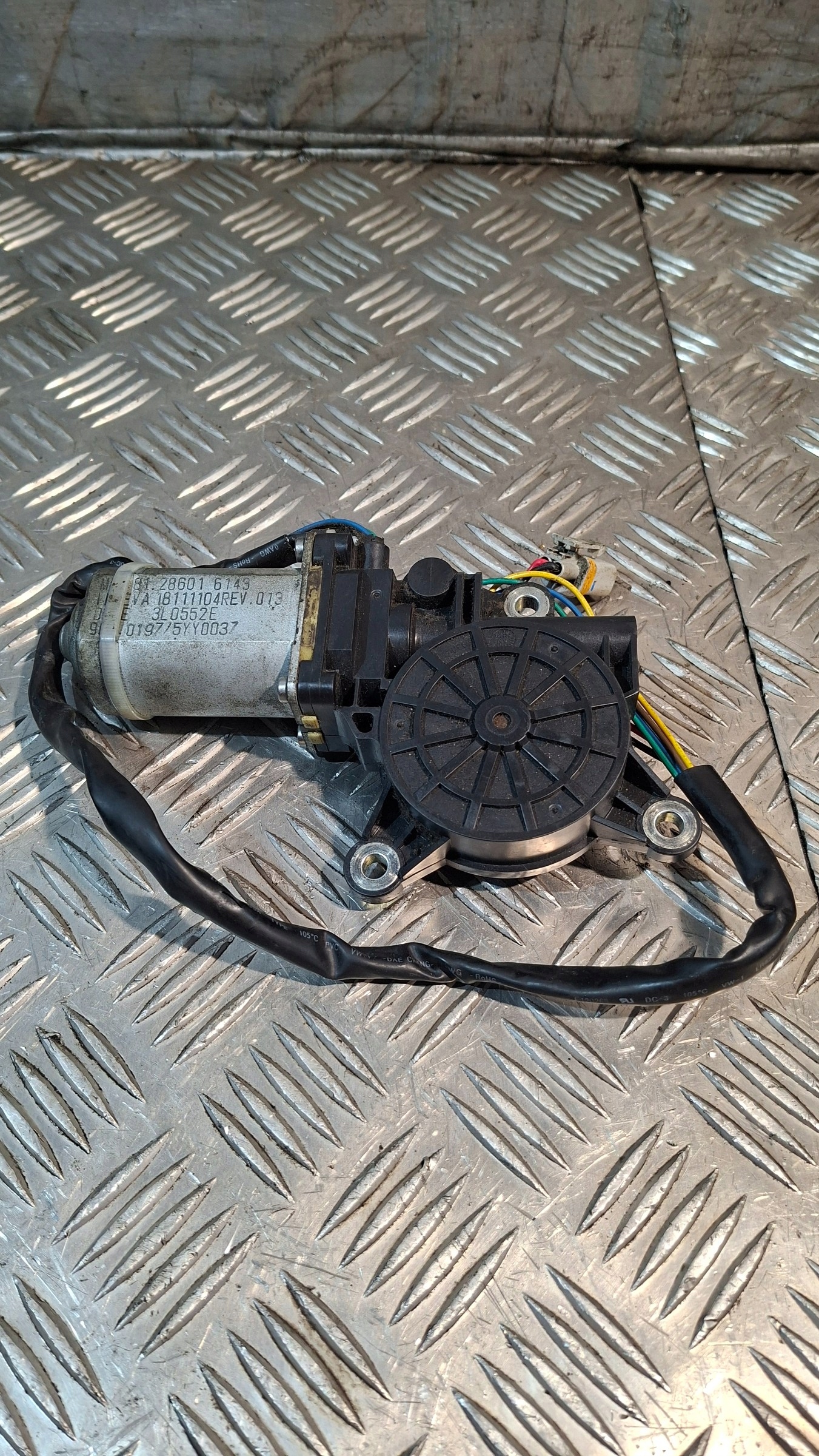 mini motor lifting windows left MAN F2000