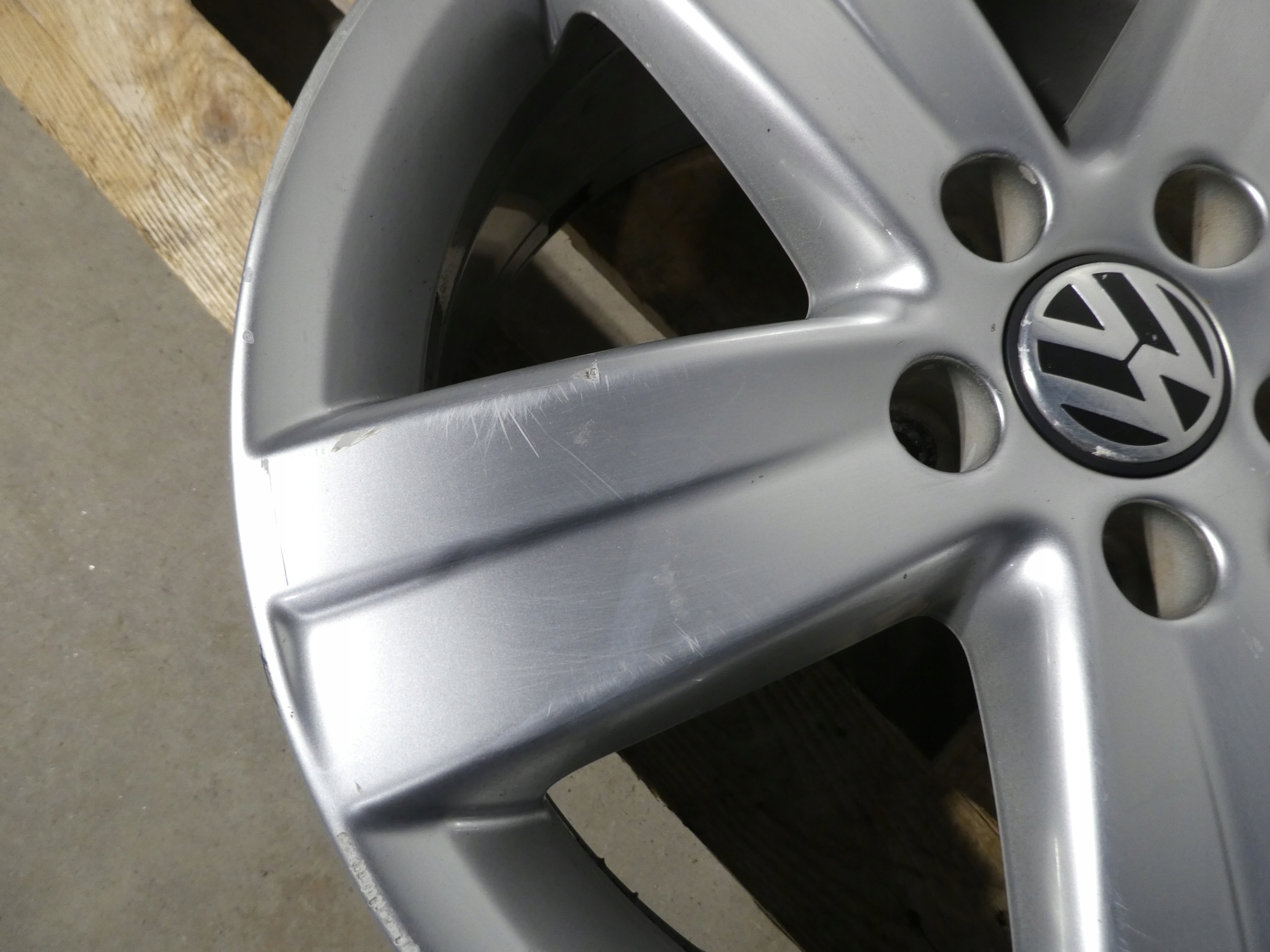 4X disc 5X112 16 VW 1T0601025T