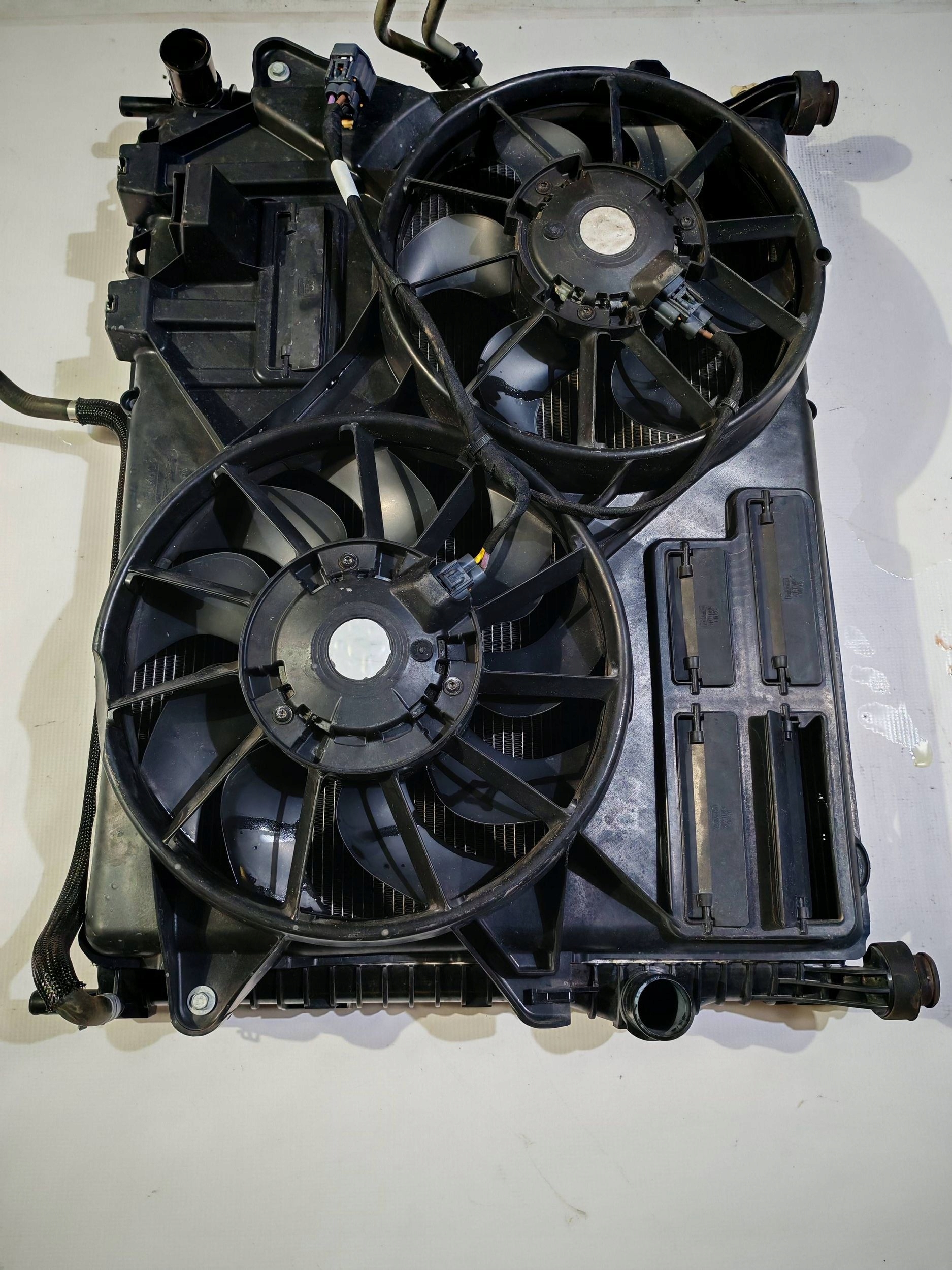 chladič chladiče vody oleja ventilátor Ford Mustang VI 2015