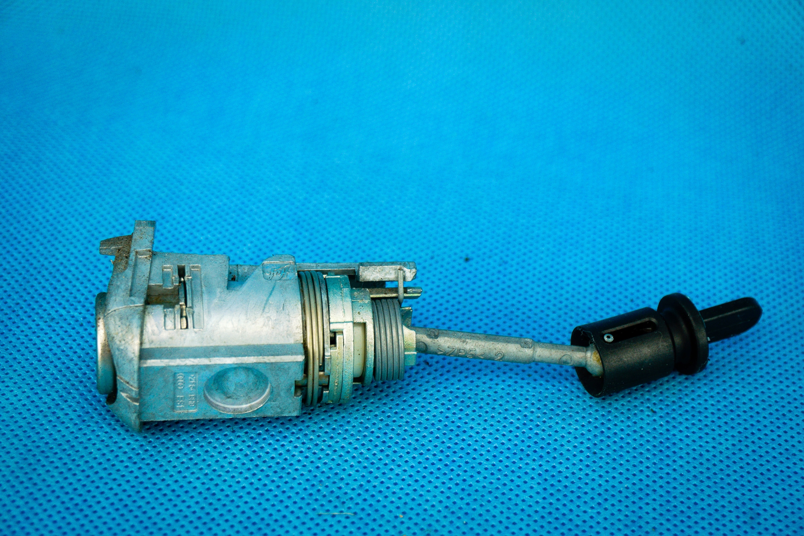 Insert de la serrure Chauffeurs Audi A8 S8 4H 4H1837167A
