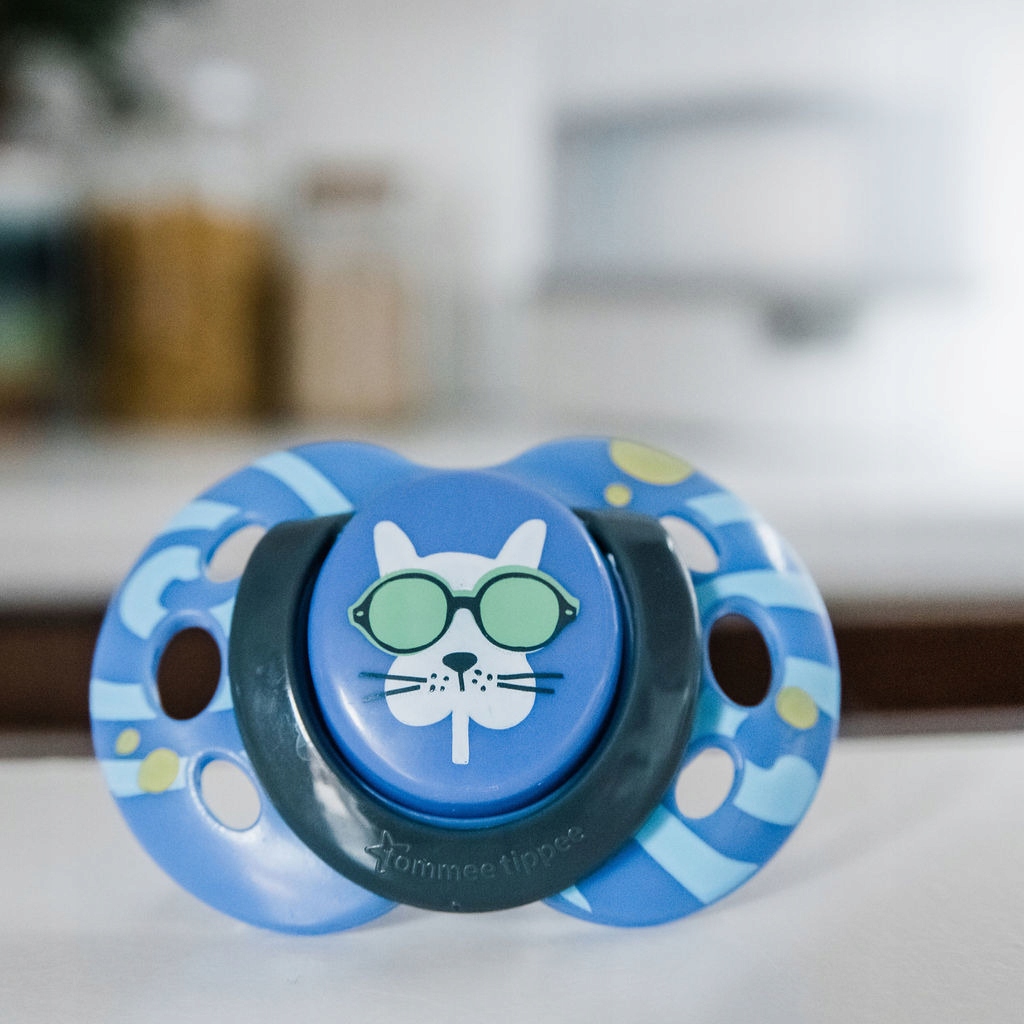 Smoczek uspokajający Fun Style Tommee Tippee 6-18m Stan opakowania oryginalne
