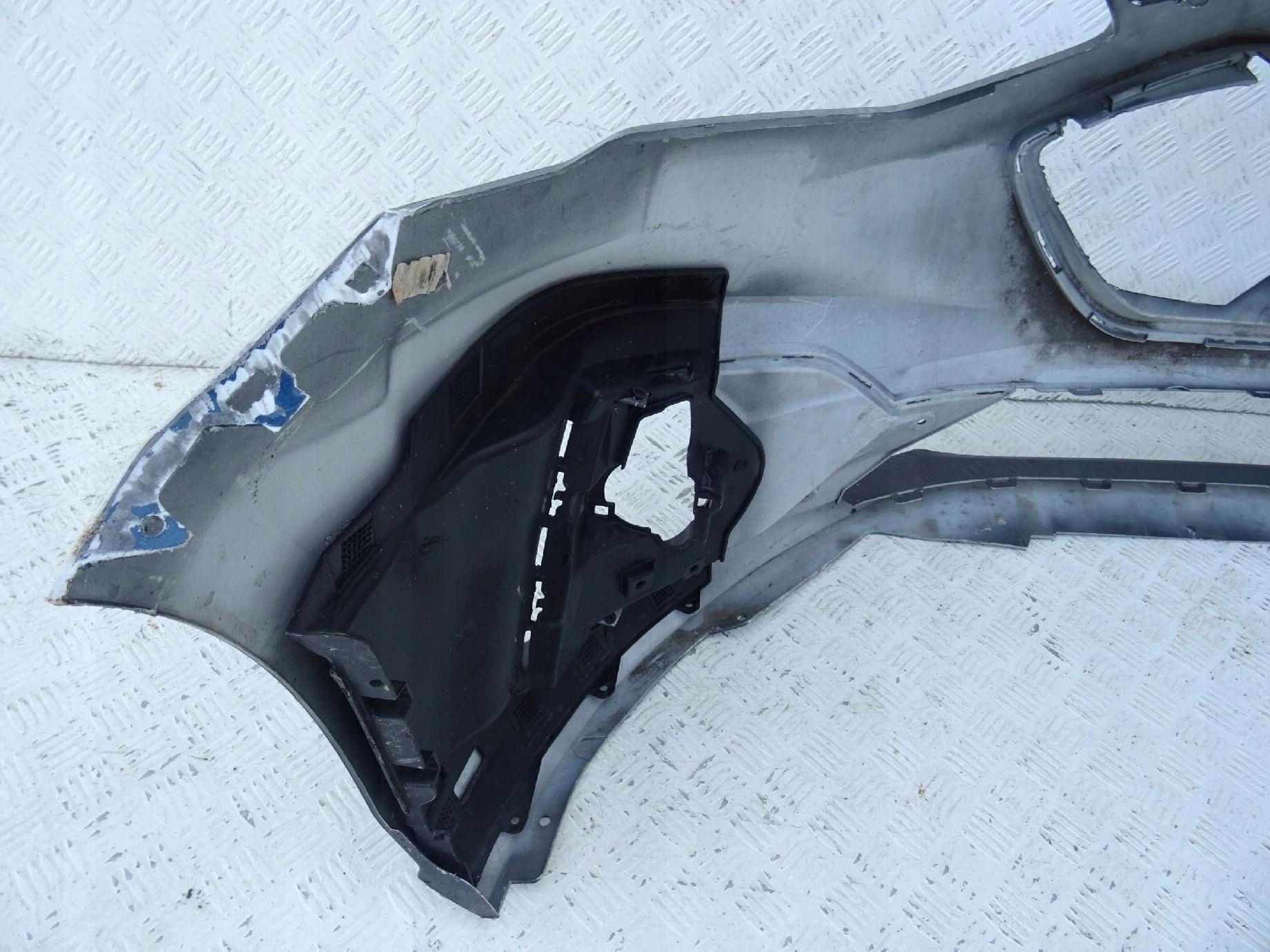 Ford Focus MK4 ST LINE 18- nárazník předek přední