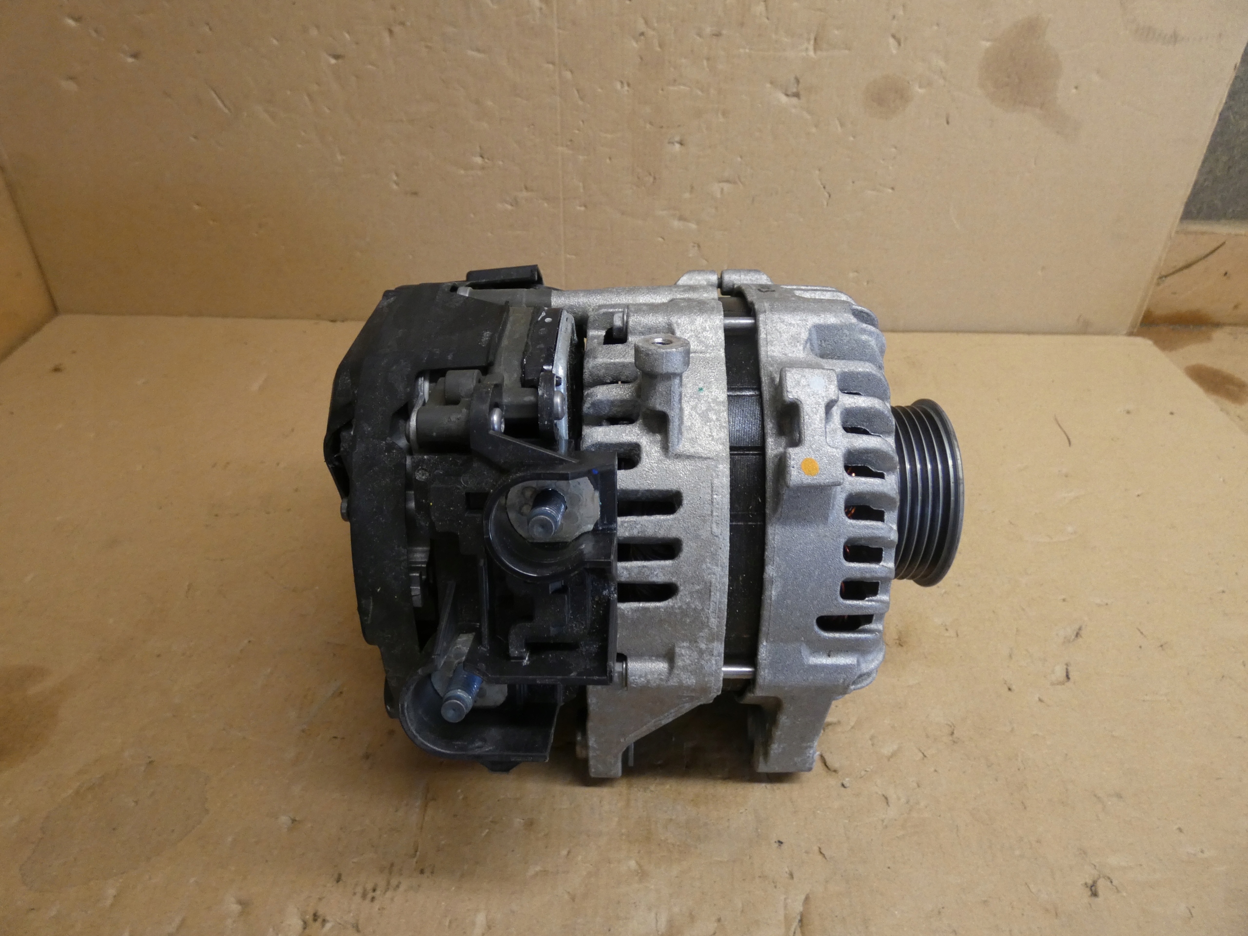 Citroen C5 X C5X 2023 Alternator 1.2 THP 10XRAB / 9856134580 BDB
