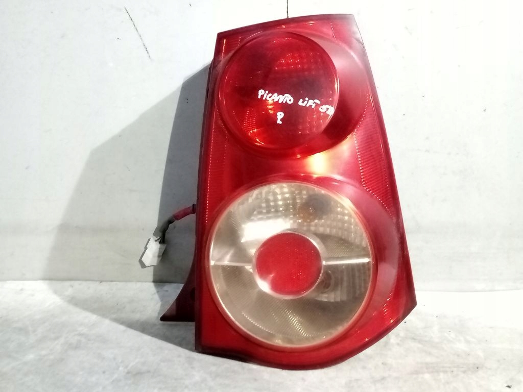 Kia Picanto and lift light right rear part rear