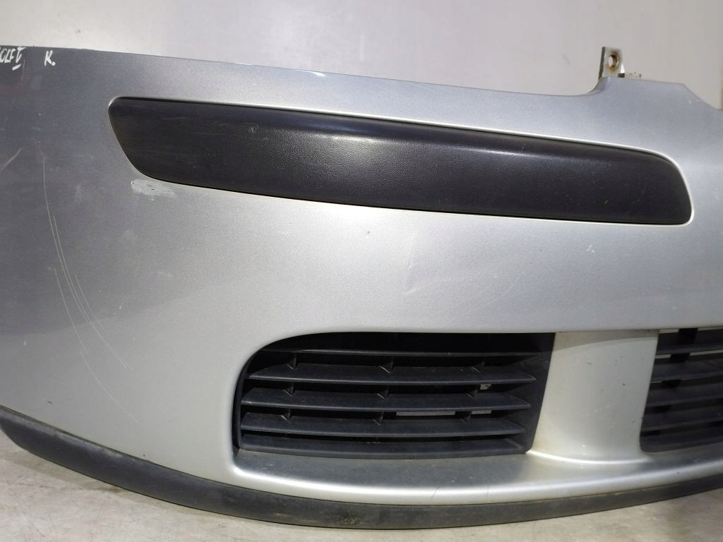 VW Golf V 5 nárazník předek přední