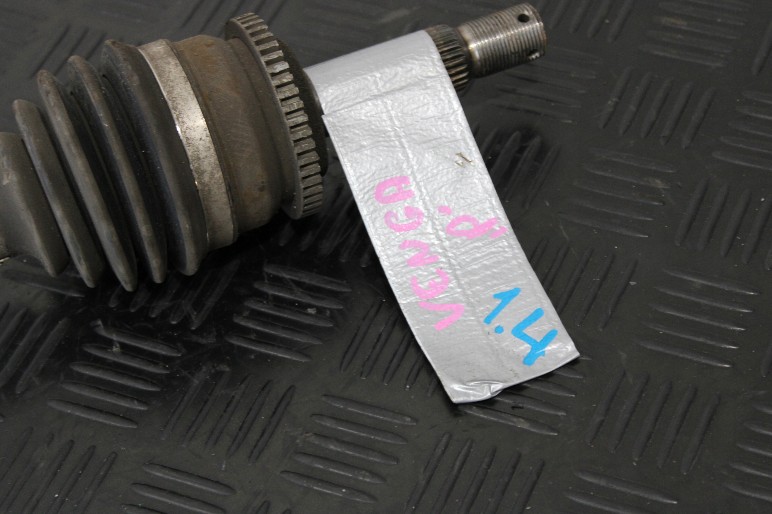semi-axis semi-axis right front KIA VENGA