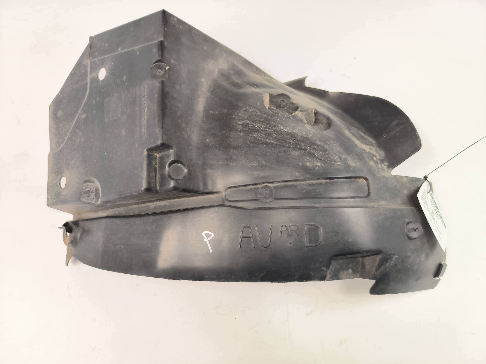 mudguard right 638428605R OPEL VIVARO B