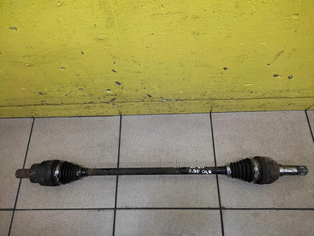 VOLVO XC90 2.9 semi-axis left rear part