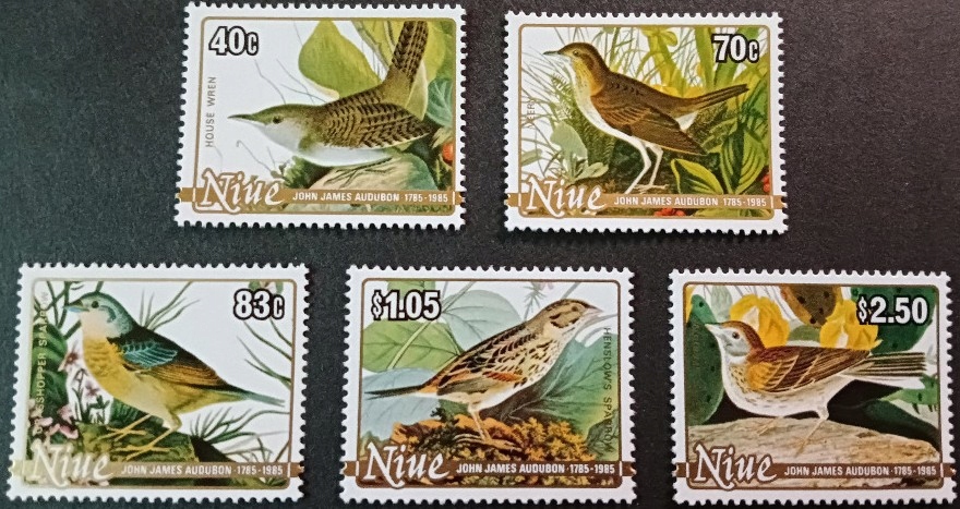 PTAKI ŚWIATA - NIUE ** - czysty