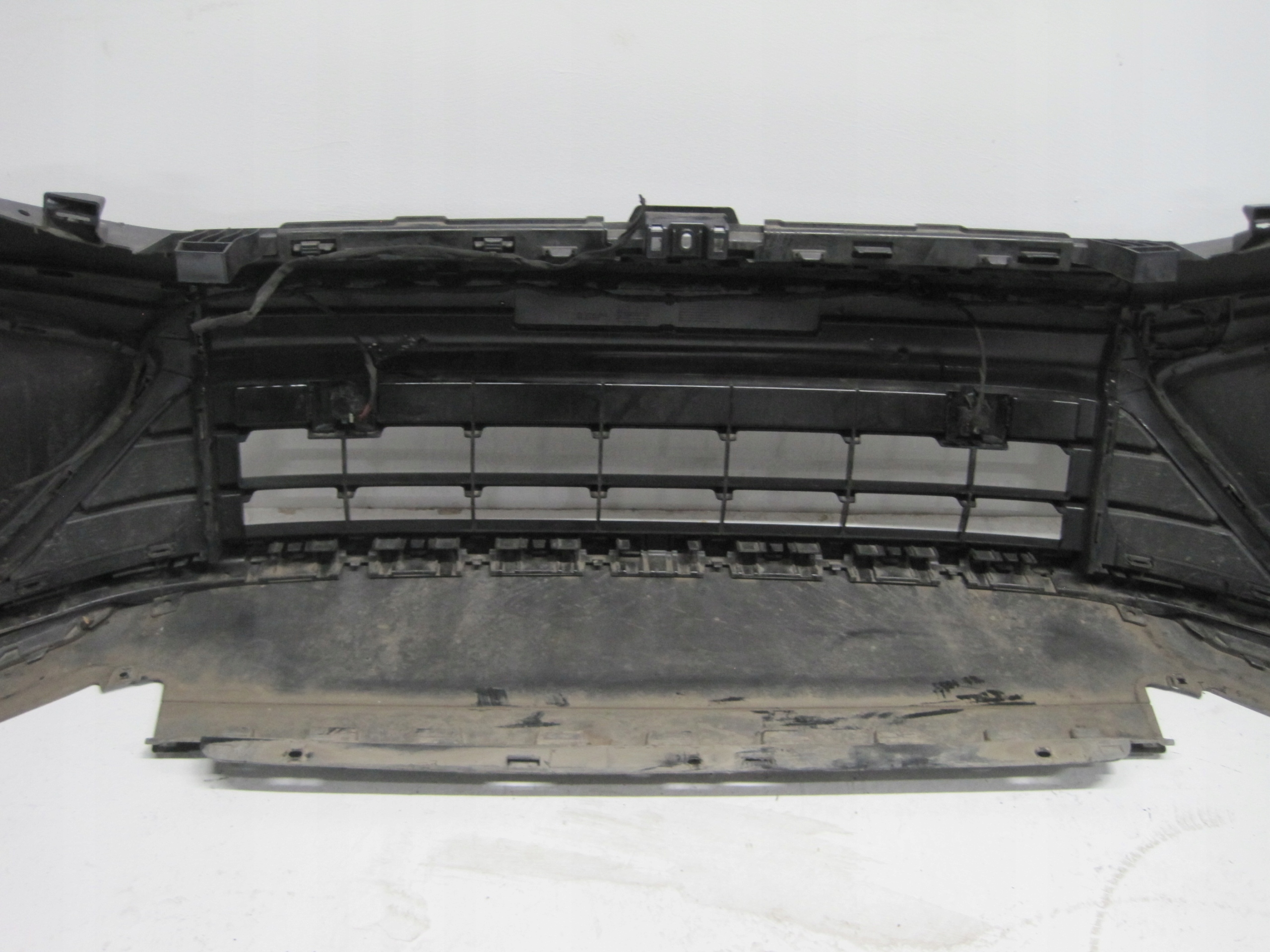 bumper VW TAIGO 2G7 4PDC R-LINE front front