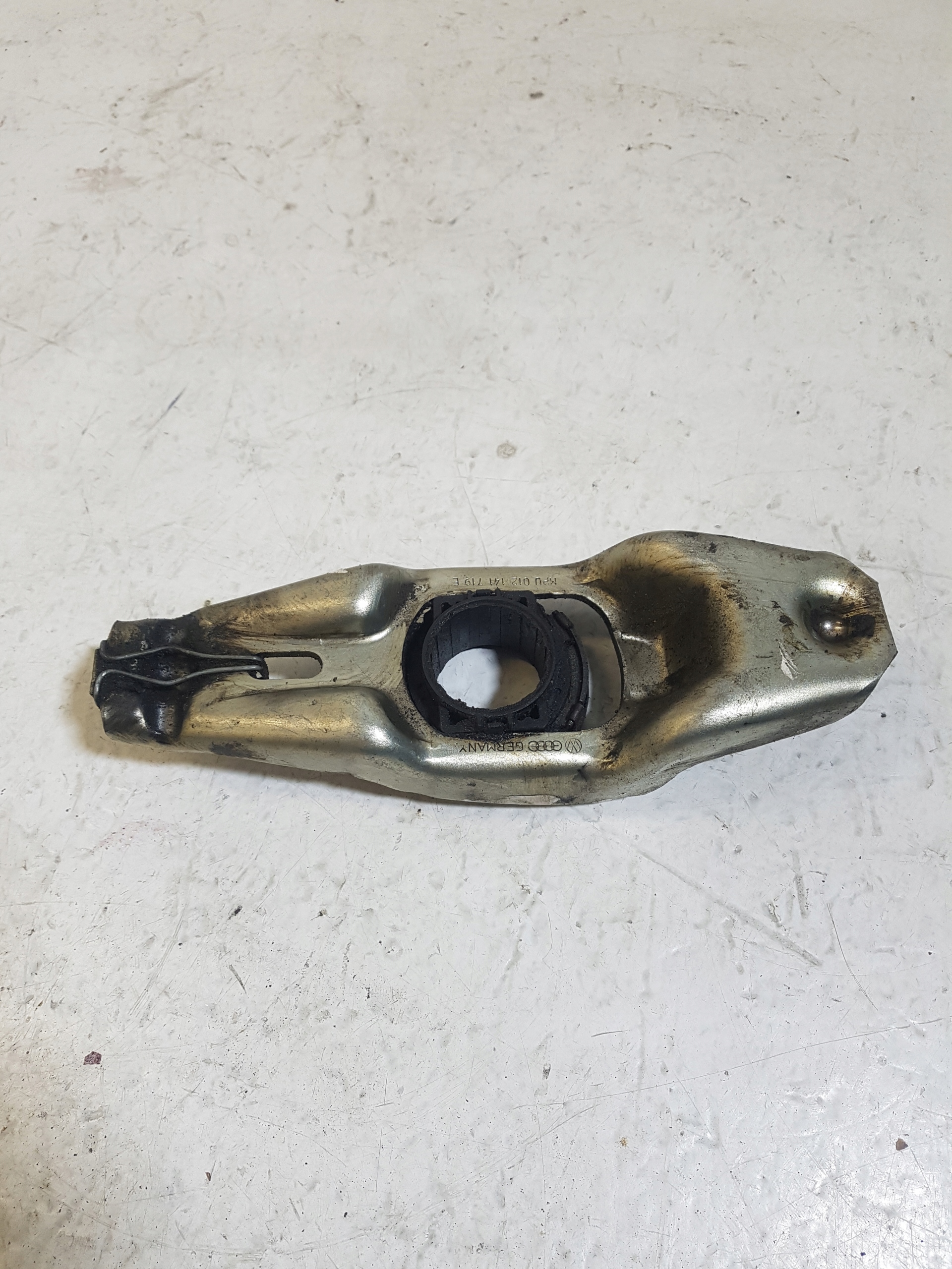 Support Embrayage AUDI A4 B5 012141719E