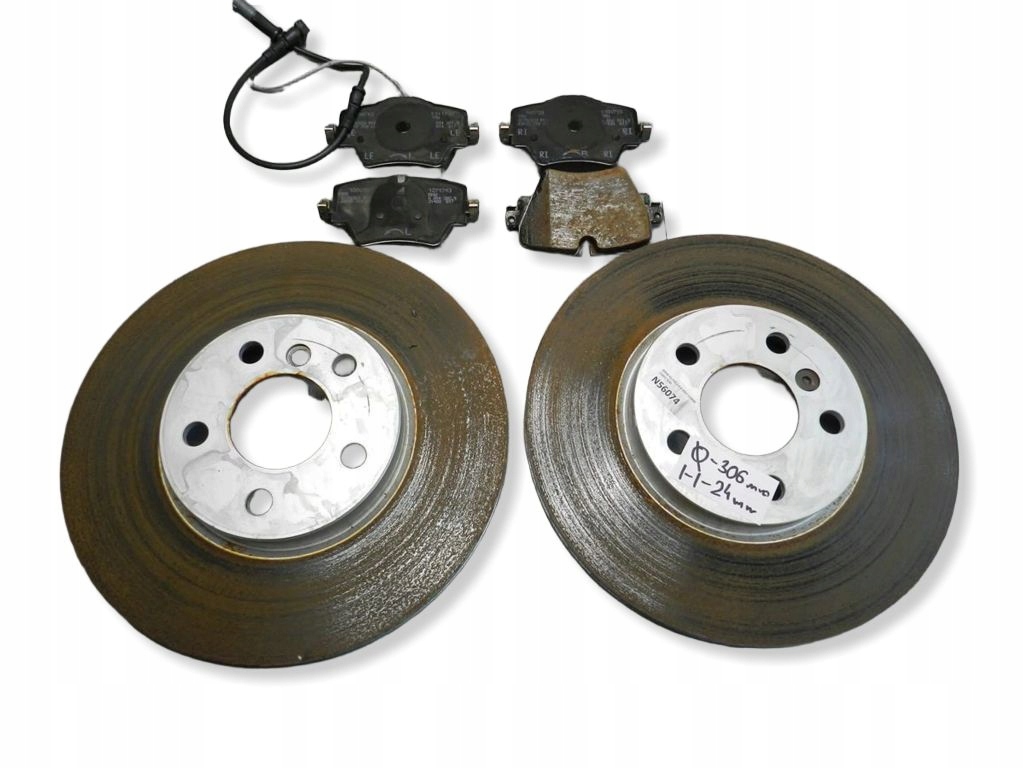 BMW X1 F48 2.0 d discs plates front 6799351 307X24