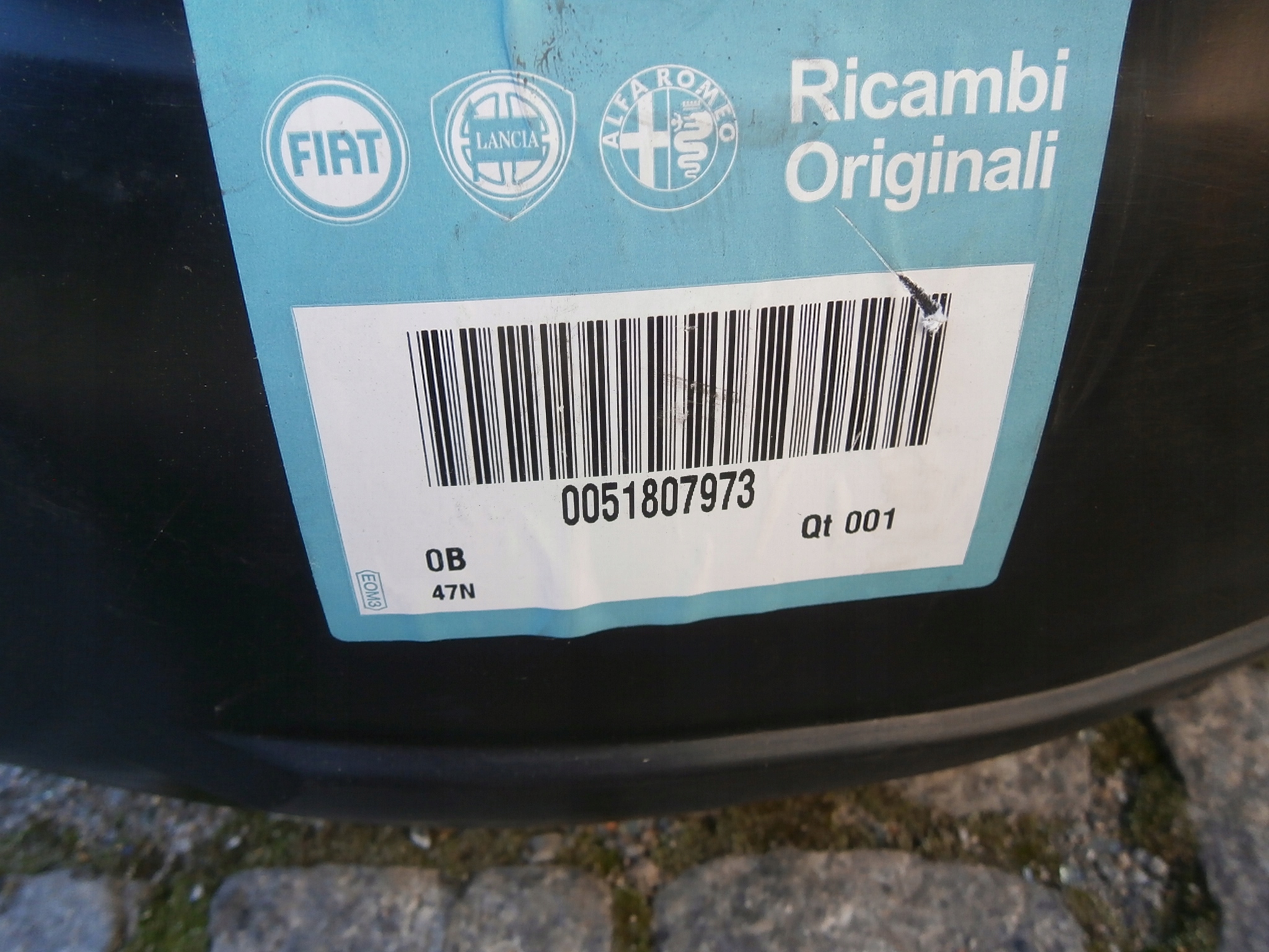 NOWE ORYG NADKOLE TYŁ PRAWE PANDA CROSS 51807973 Producent części Fiat OE