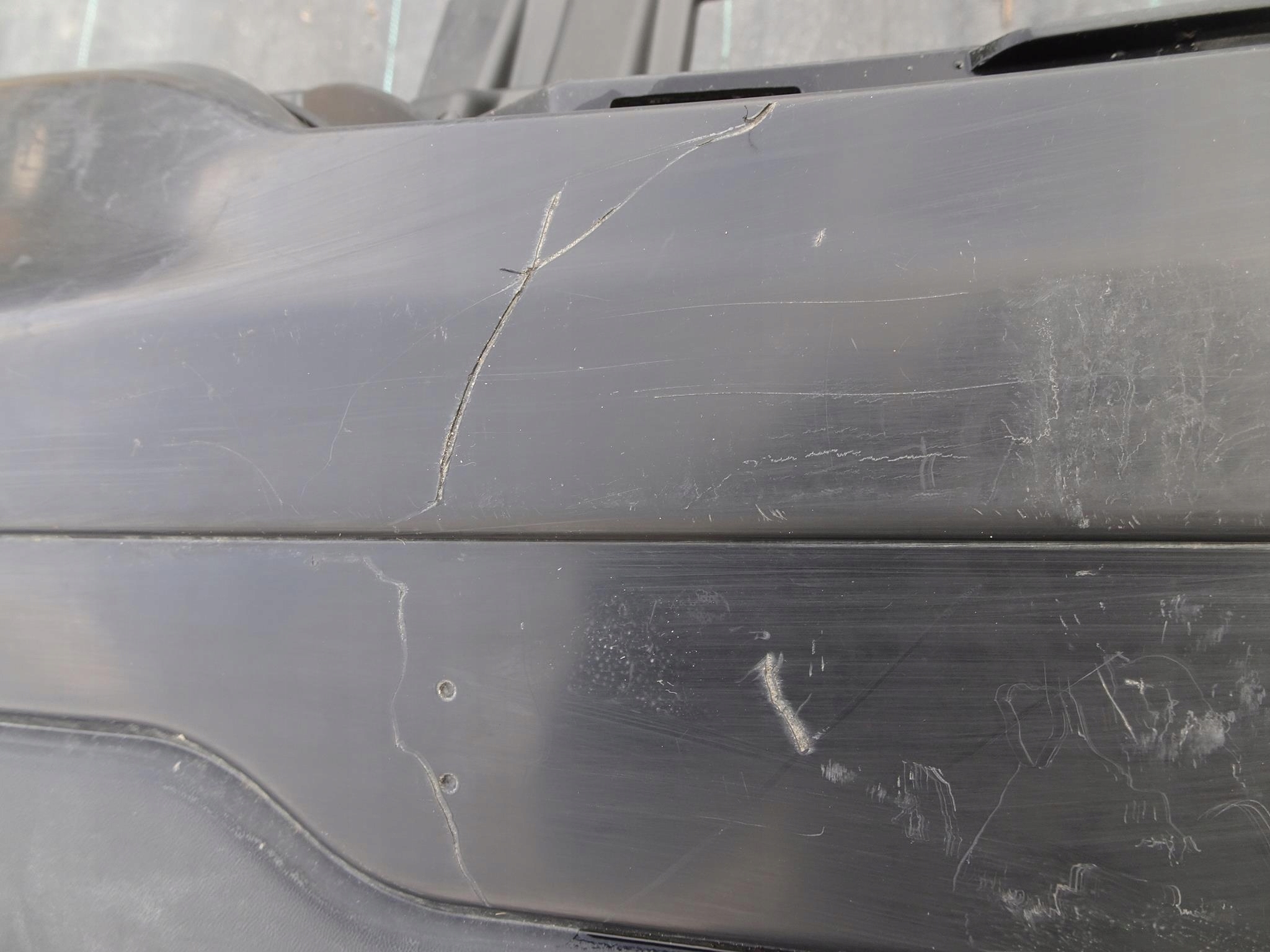 NISSAN QASHQAI II 14- bumper front below PDC and SPRY