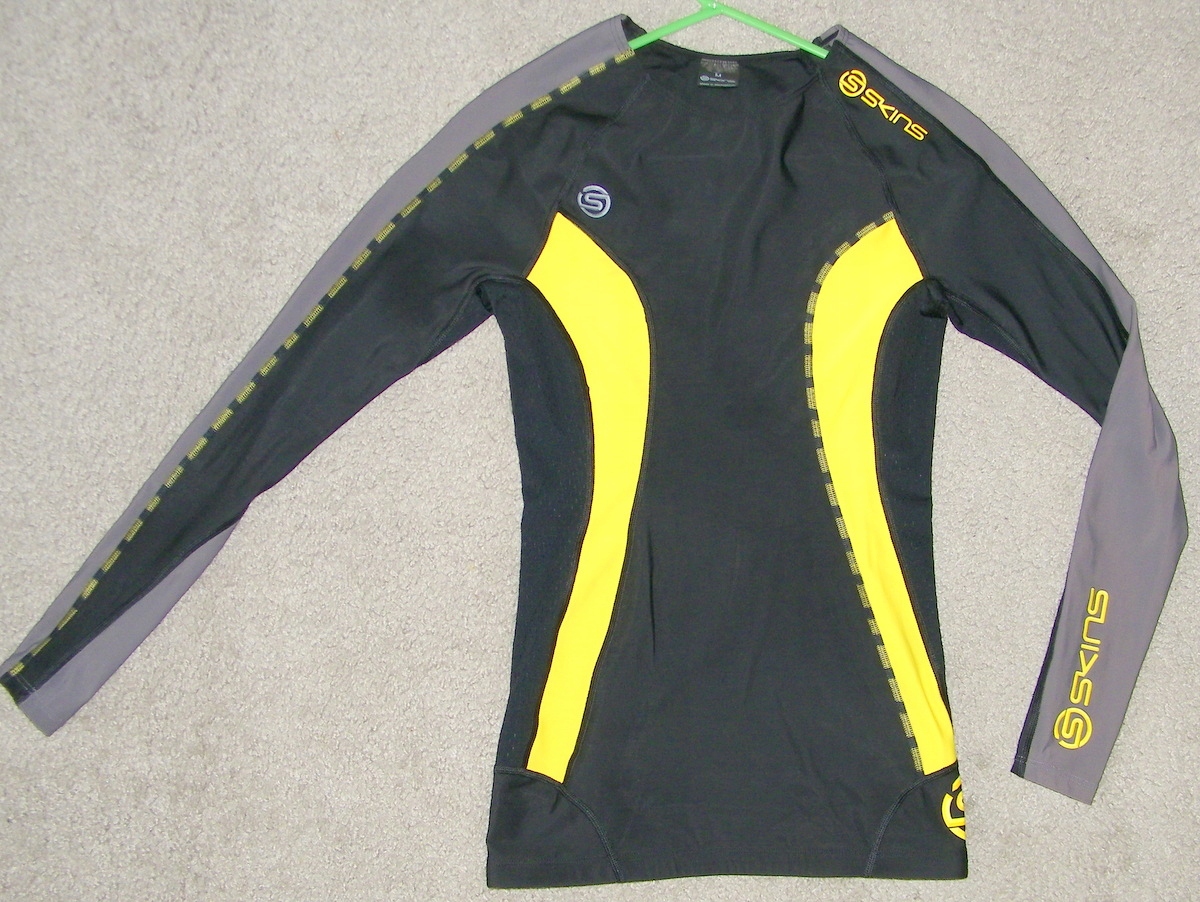 SKINS Compression - KOSZULKA DO BIEGANIA - rozm M - JAK NOWA !!!