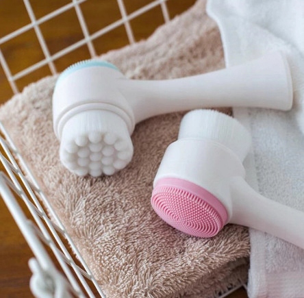 Szczoteczka Soniczna do mycia twarzy masażer Model SE 830