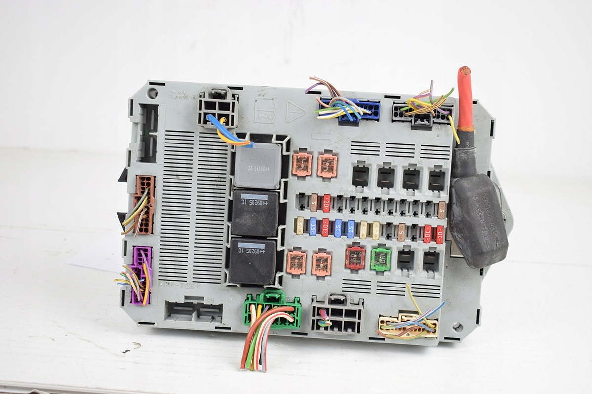 Module fusibles BCM JAGUAR XF 9X23-14D628-AC